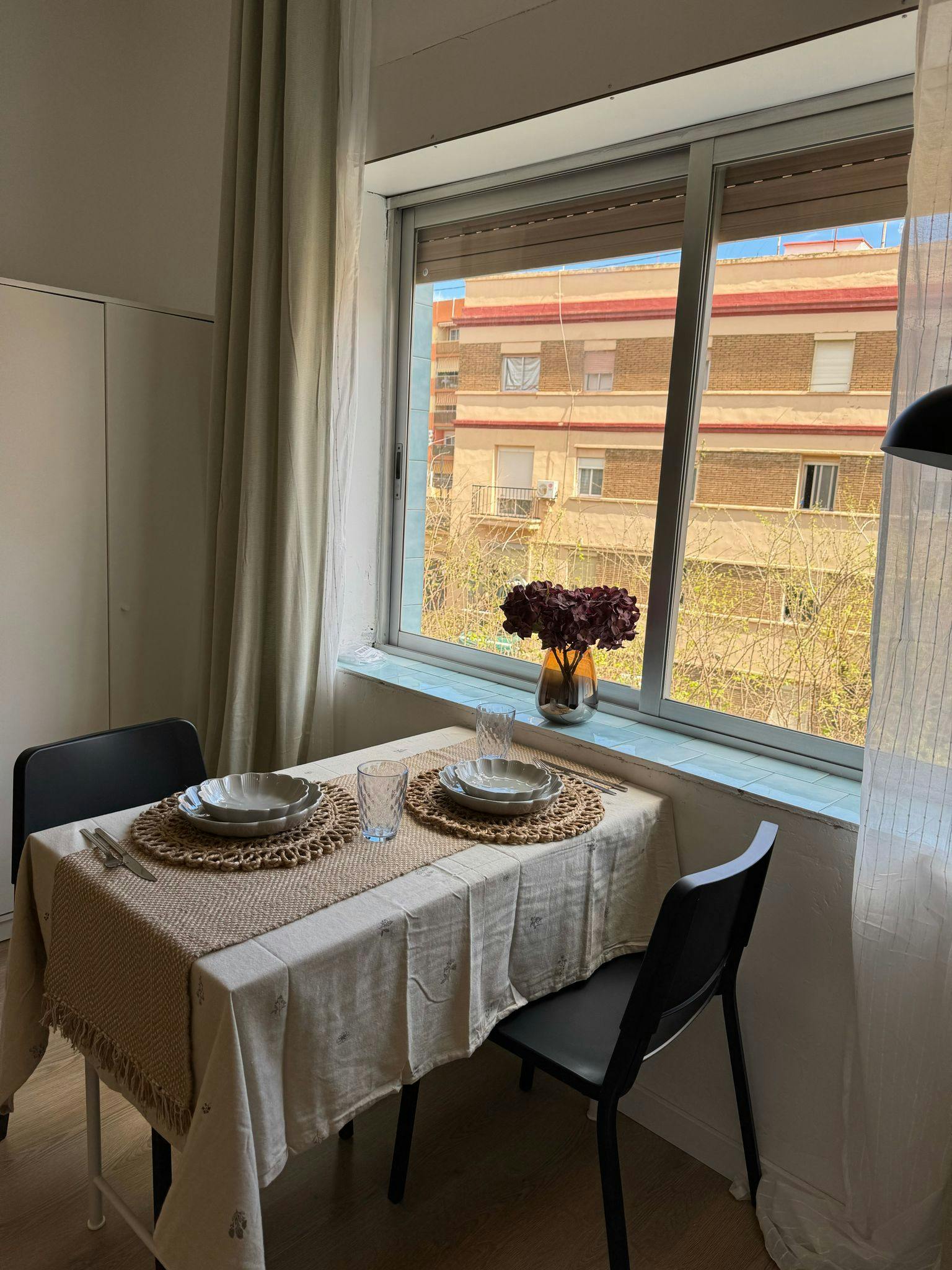 Single room Valencia, 1 bed, 16m² — photo 8