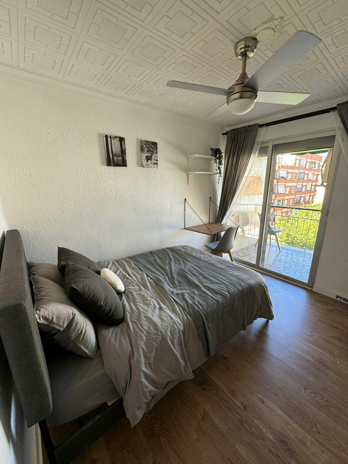 Single room Torrent, 1 bed, 10m² — photo 2