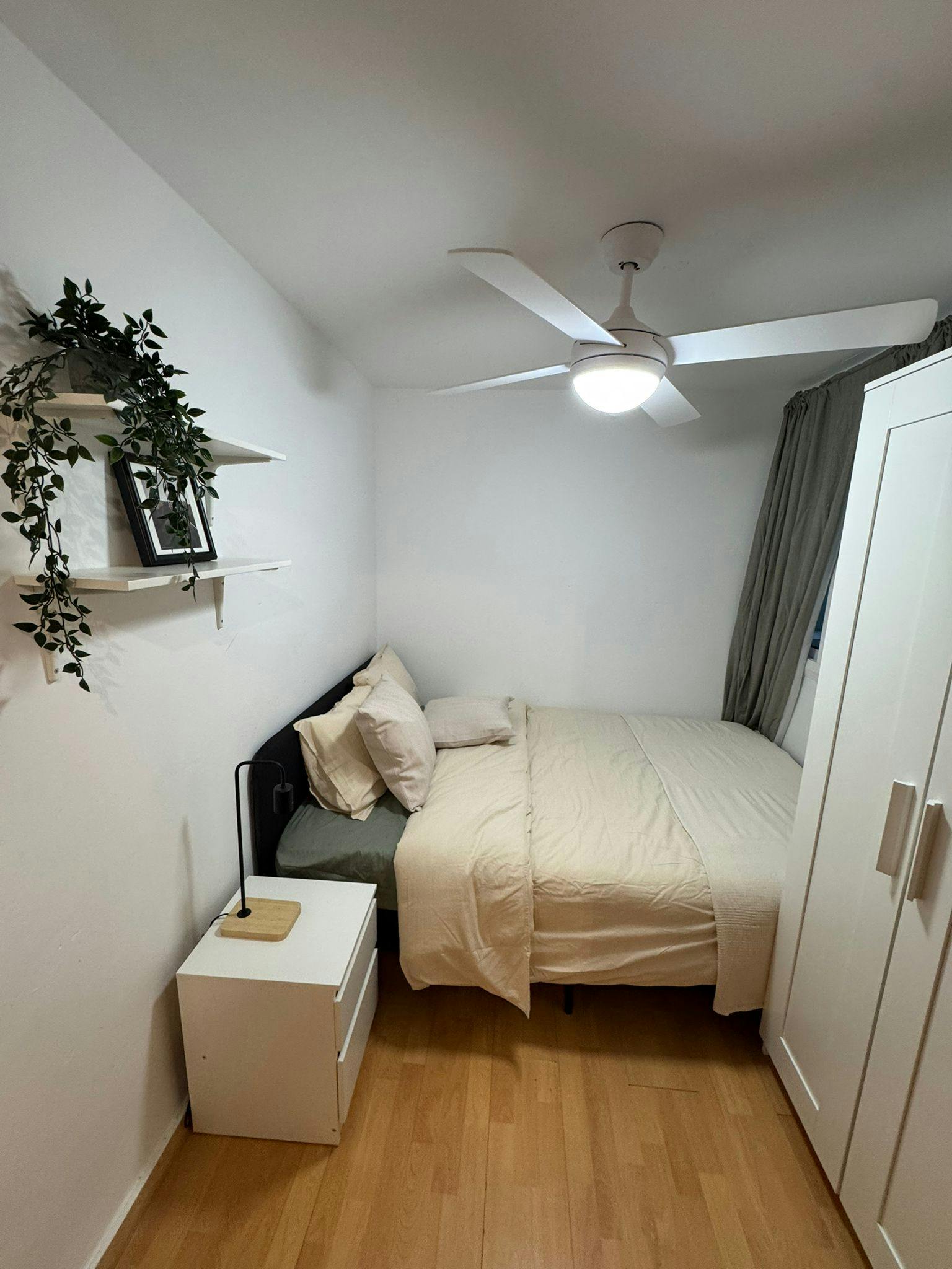 Carrer del Mestre Victoriano Andres, Torrent preview