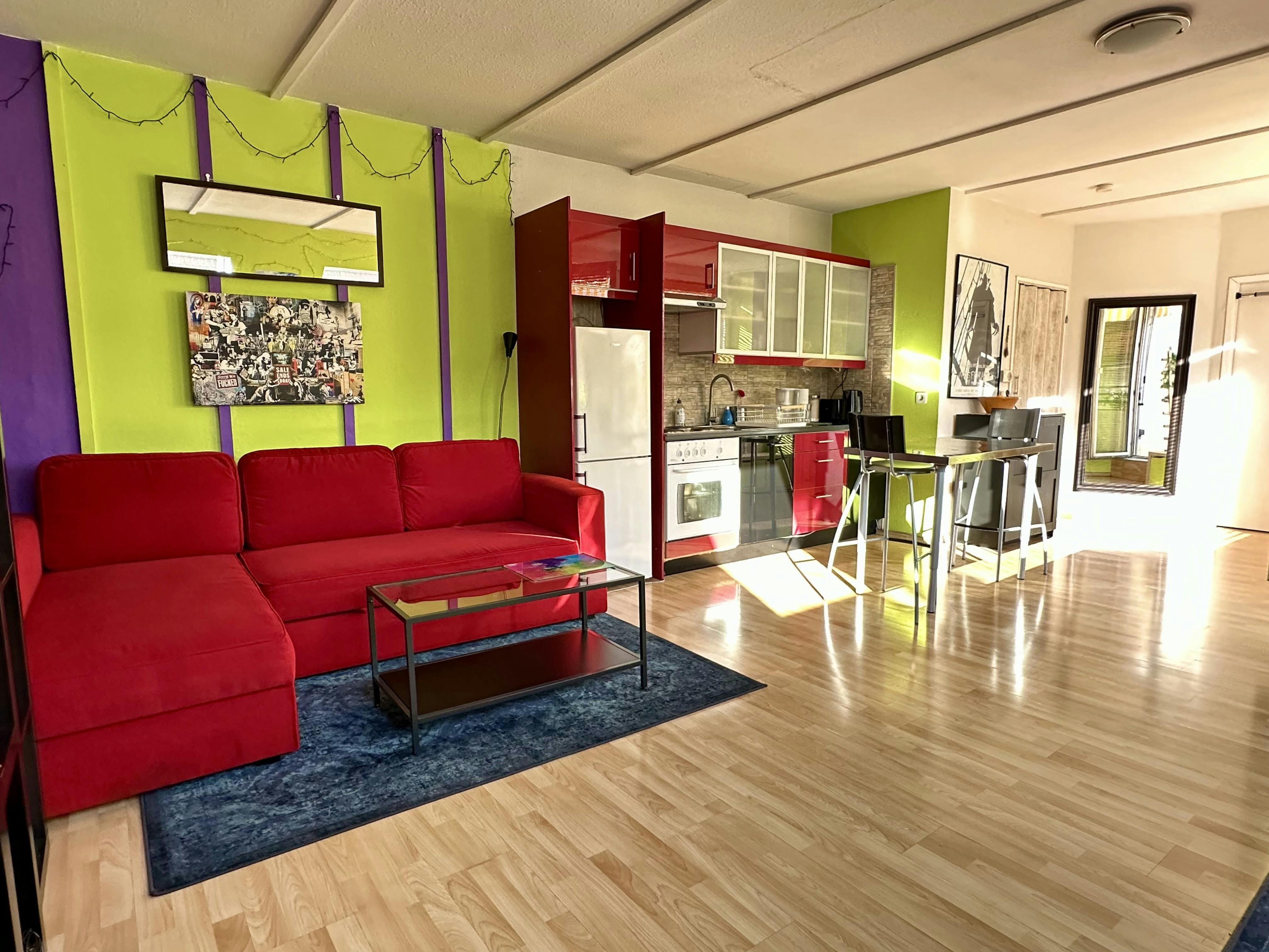 Silbersteinstraße, Berlin preview