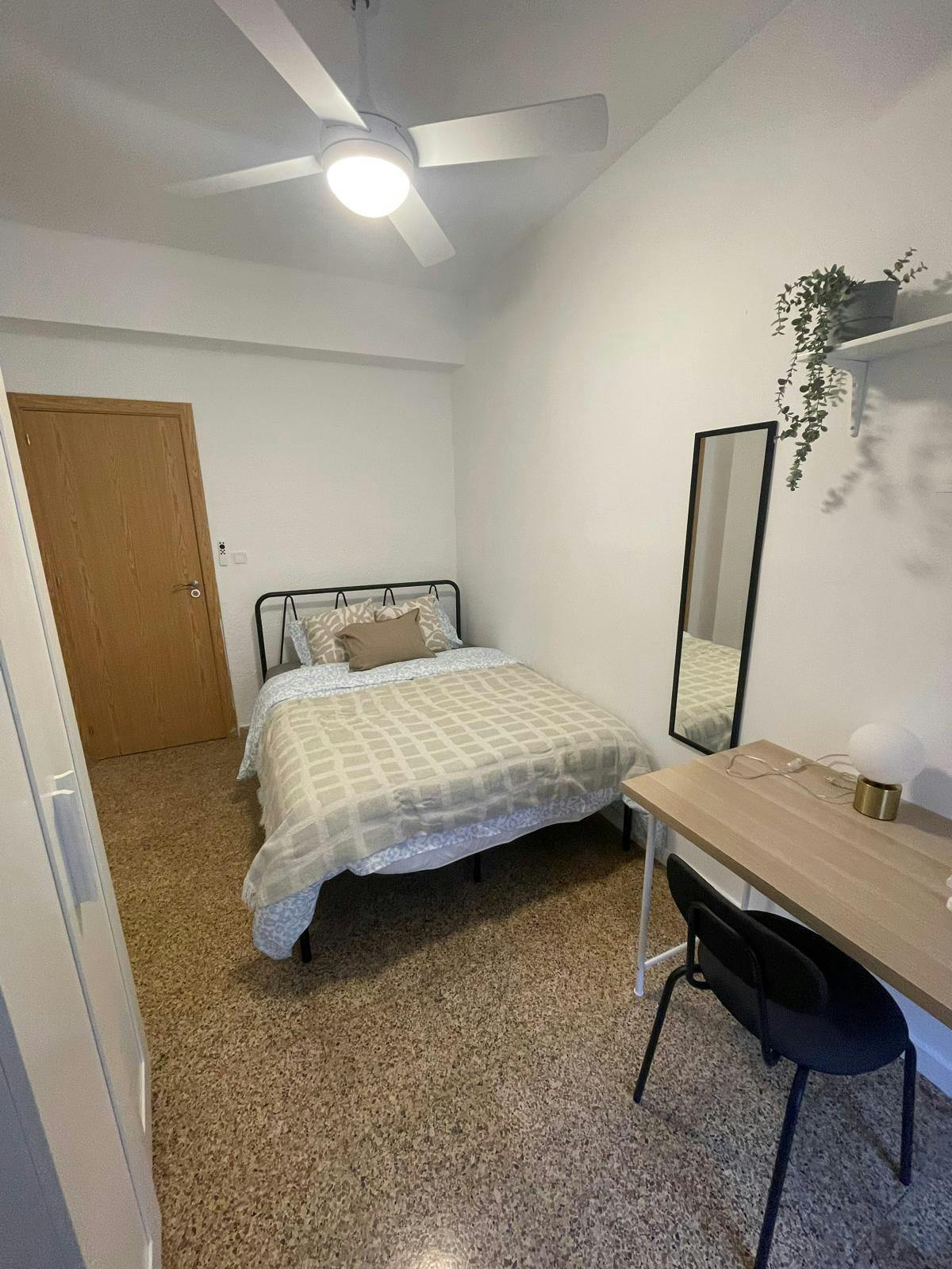 Приватна кімната за оренду для 295 EUR на місяць у Alaquàs, Carrer de Mallorca