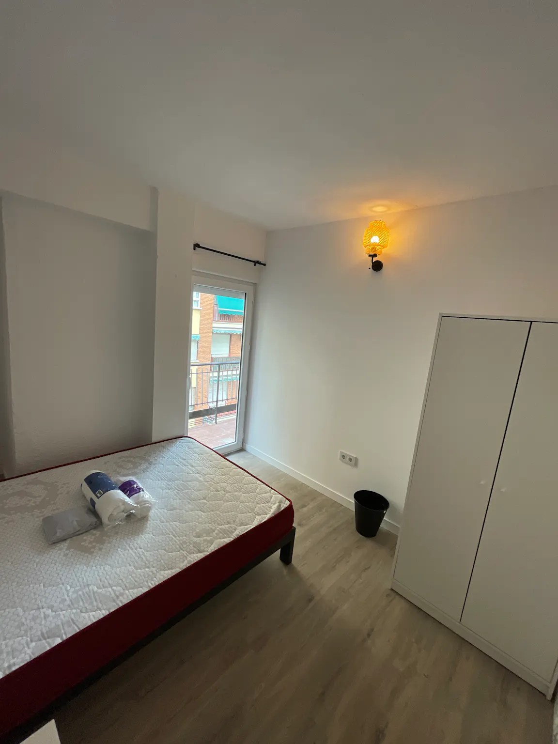 Private room in Carrer de Veneçuela, Valencia (1665170) ROOM