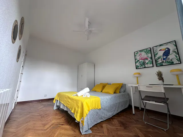 Private room in Calle de Guillermo Pingarron, Madrid (1665262) room image 2