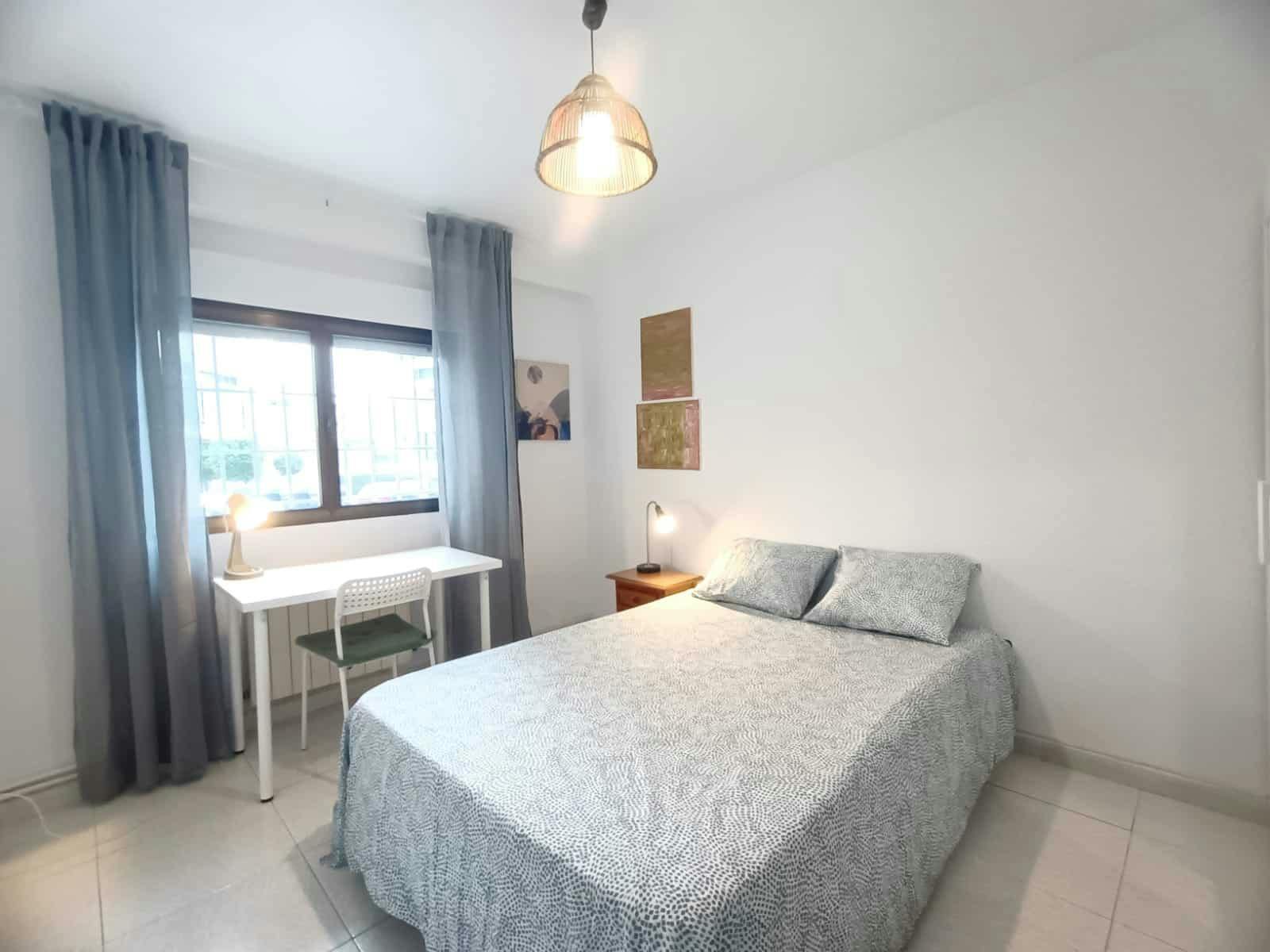 Calle de la Sierra de Tornavacas, Madrid preview