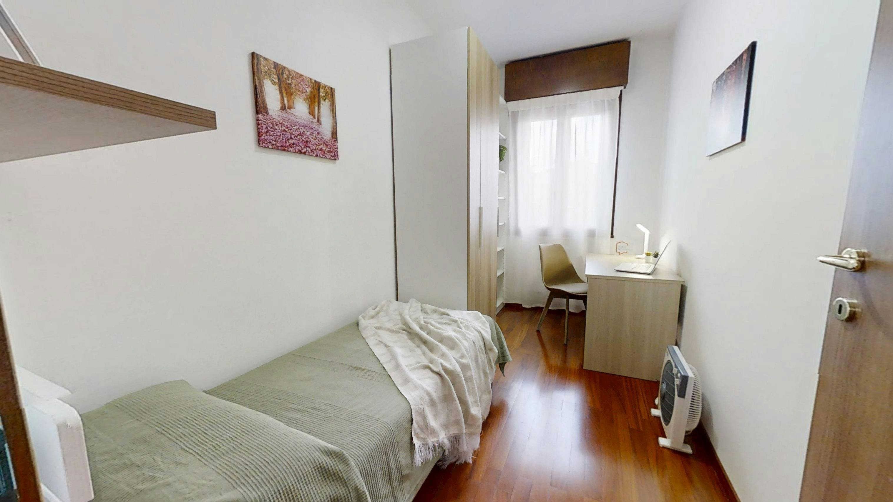 Stanza privata in affitto a 330 € al mese a Ponte San Nicolò, Via V. Alfieri