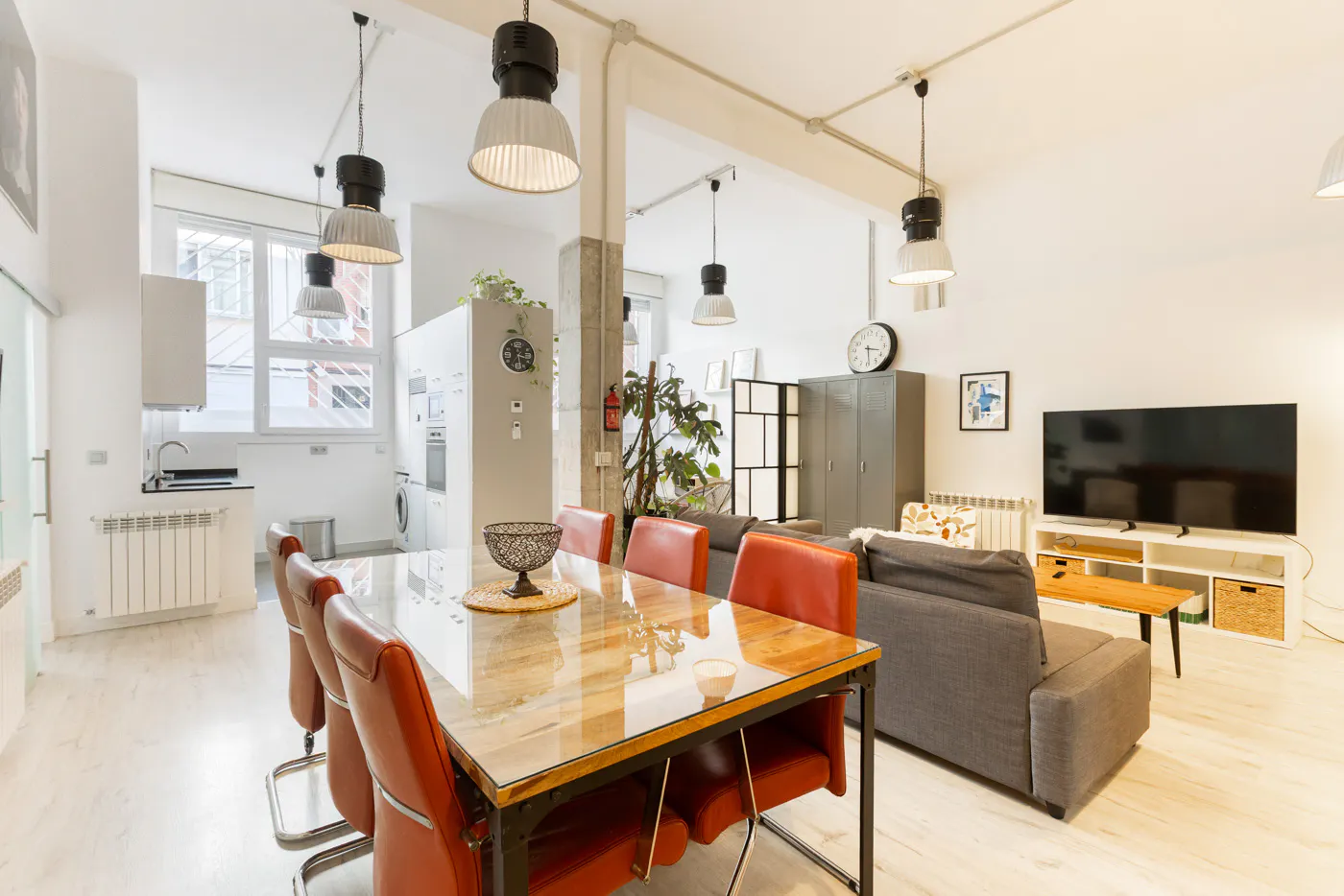 2-Bedroom Apartment in Calle del Jaspe, Madrid (1665420) ROOM 2