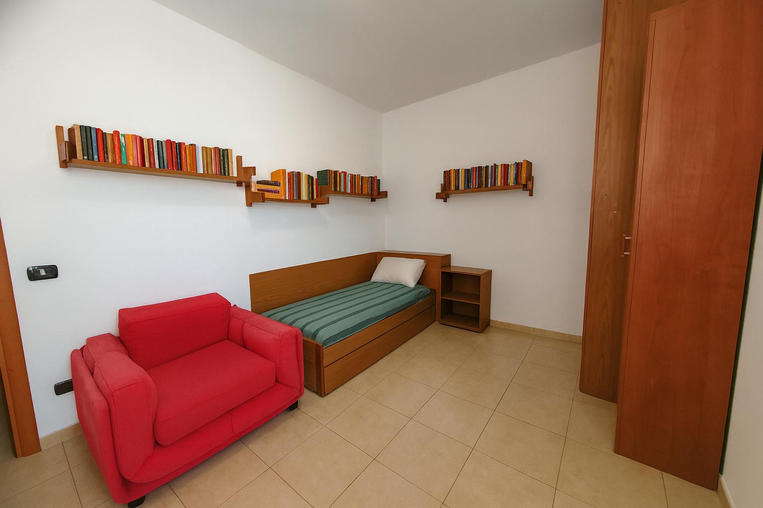 Private room for rent for €440 per month in Milan, Via Giorgio Stephenson