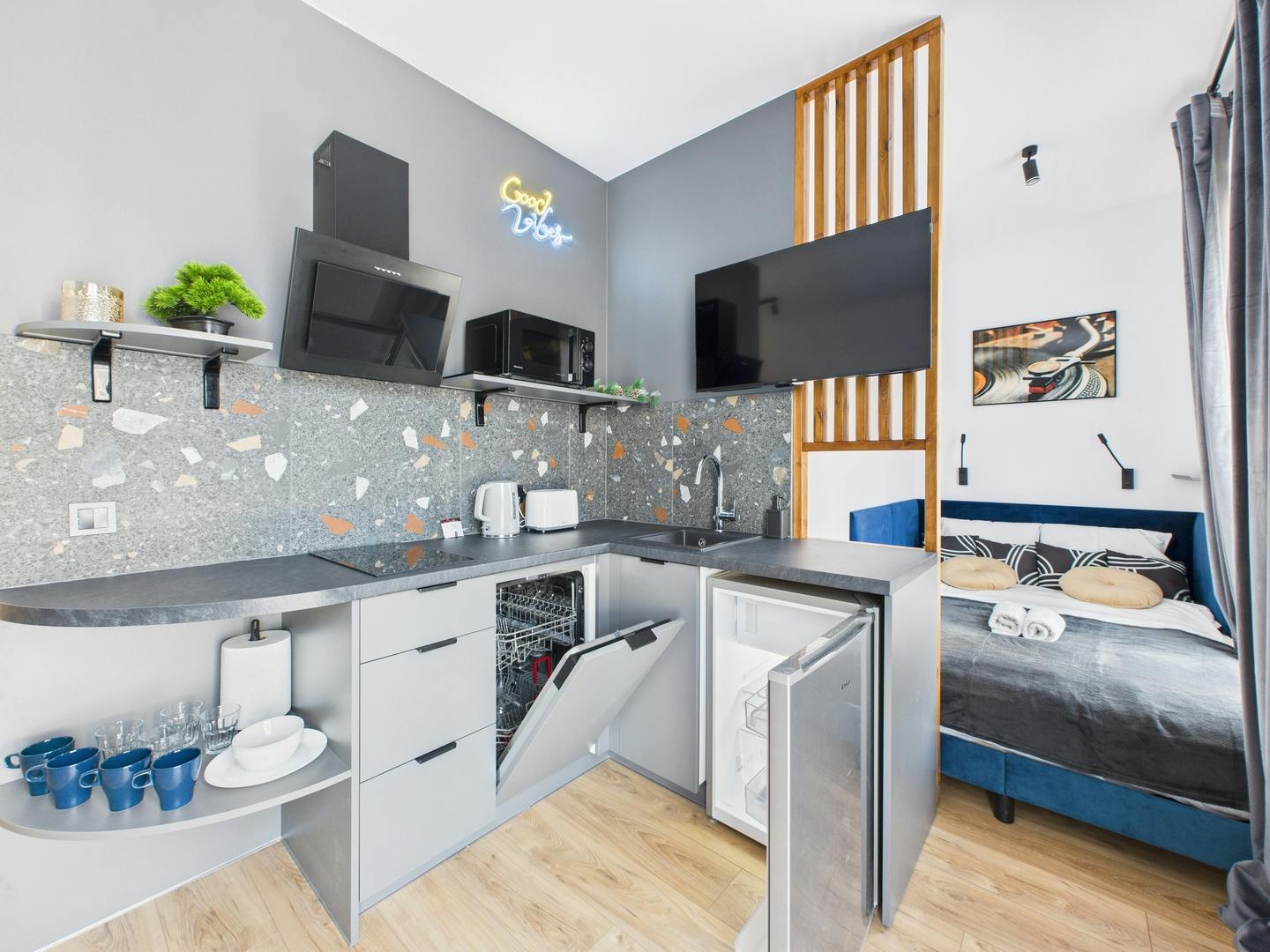 preview gallery tile