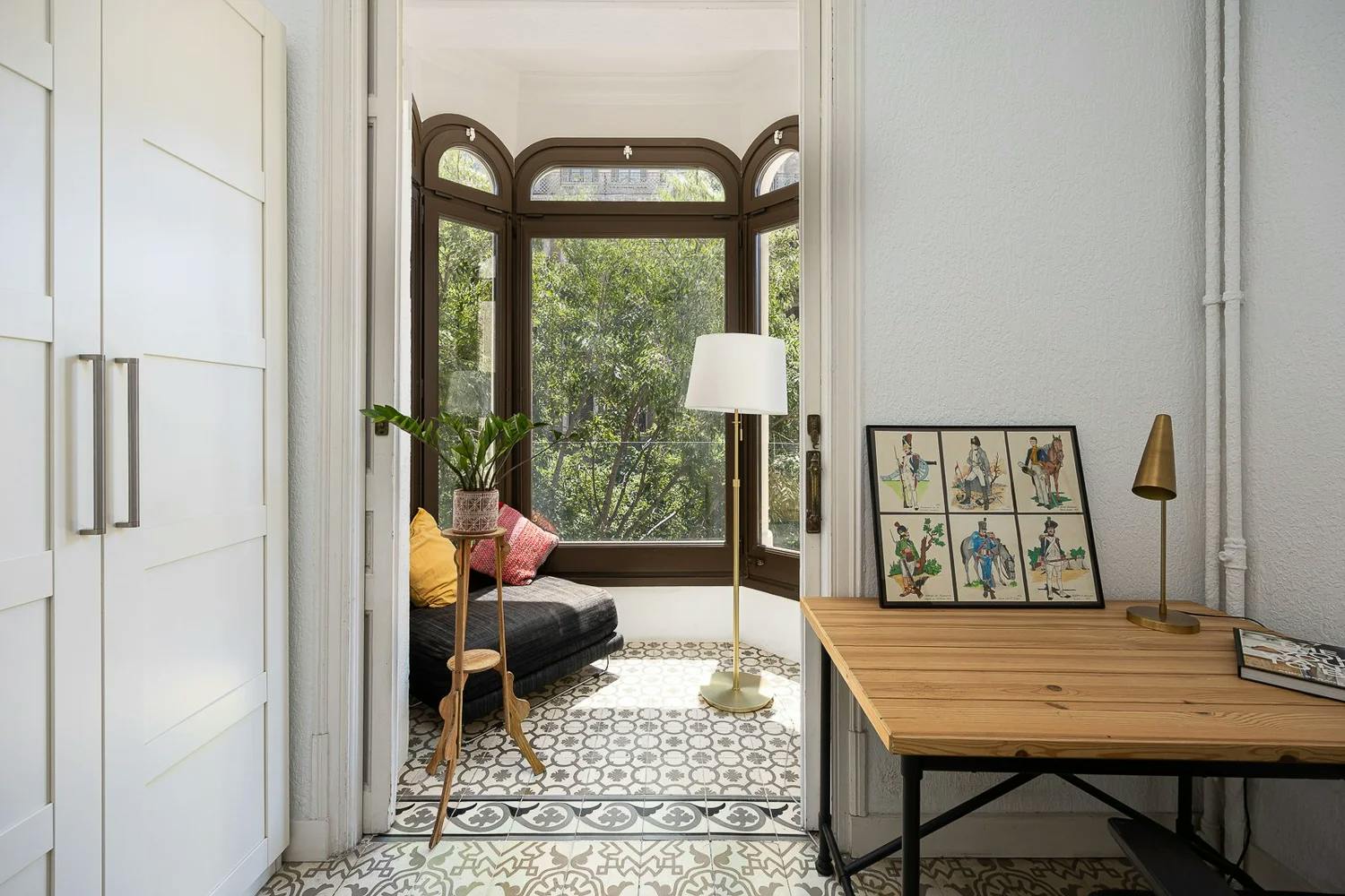 preview gallery tile