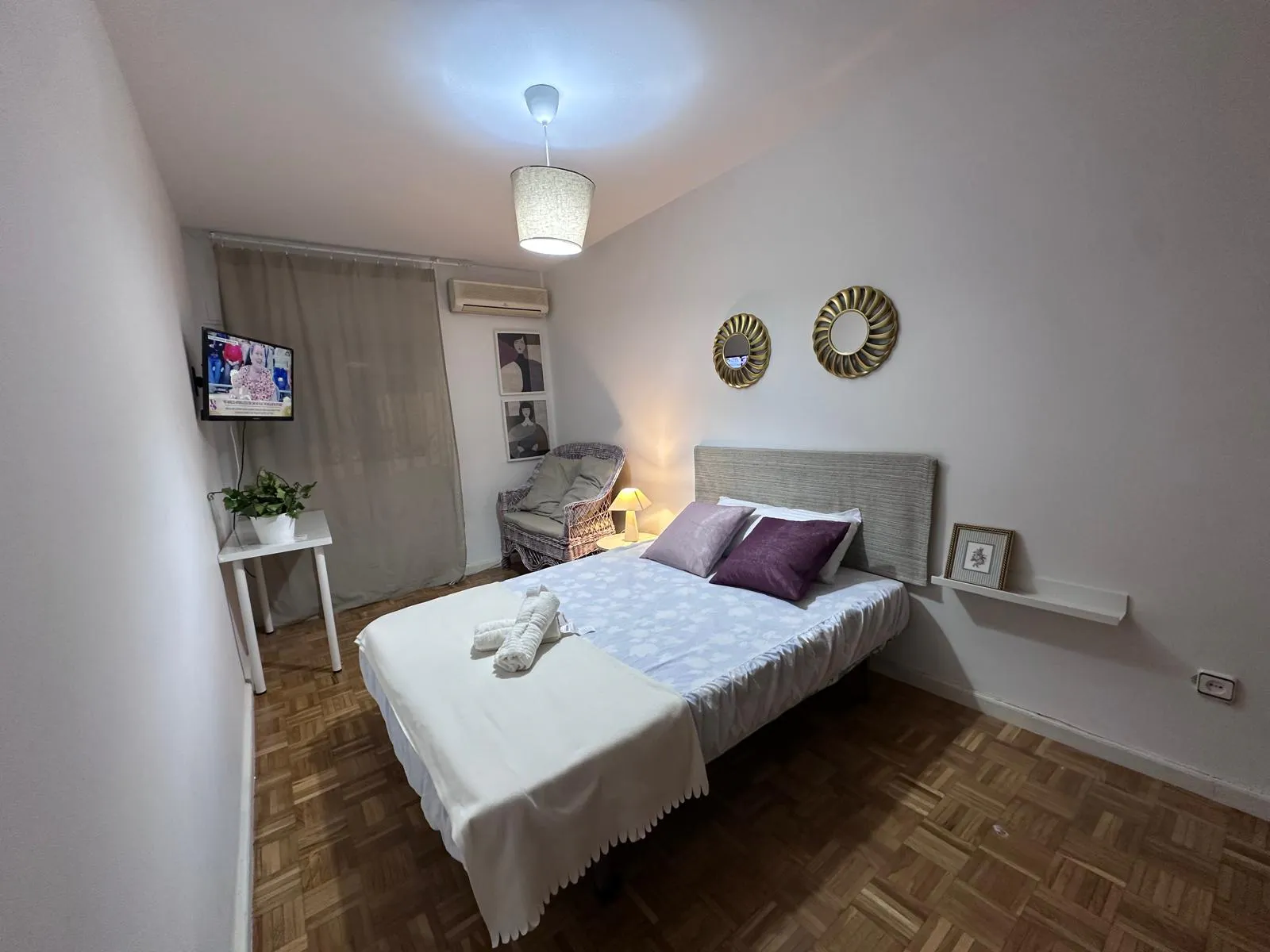 Private room in Calle de Gregorio Navas, Madrid (1665572) ROOM 1