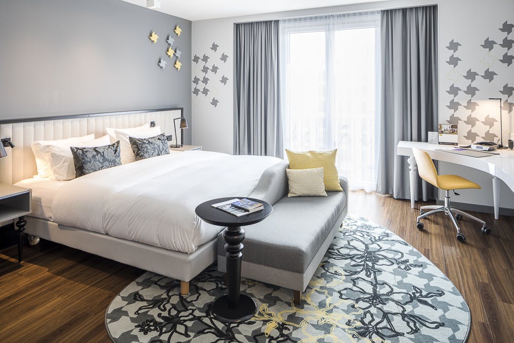 Студия сдается в аренду за 1 650 € в месяц в Frankfurt am Main, Europa-Allee