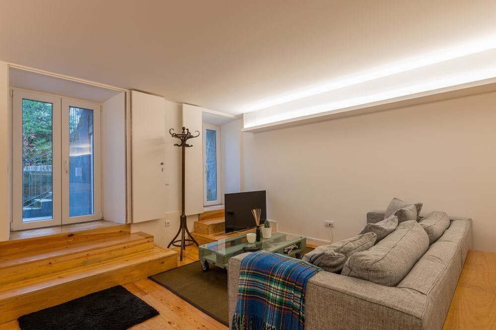 Apartment for rent for €850 per month in Porto, Rua da Torrinha