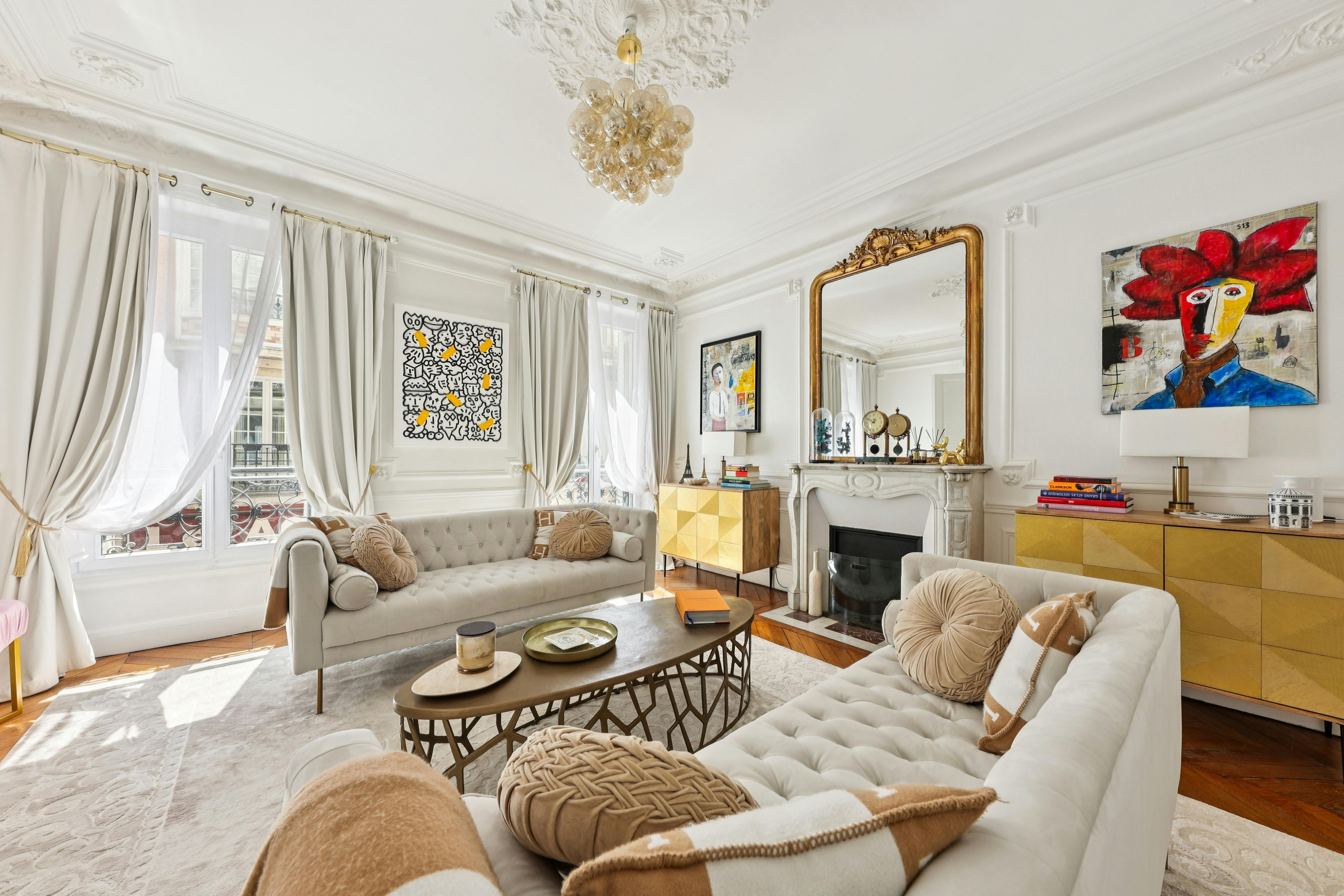 Apartment for rent for €4,240 per month in Paris, Rue Lekain