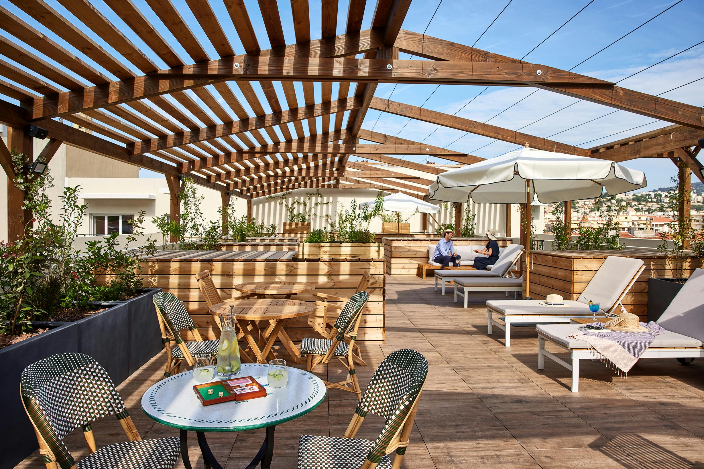 Apartment for rent for €2,470 per month in Nice, Boulevard Saint-Roch