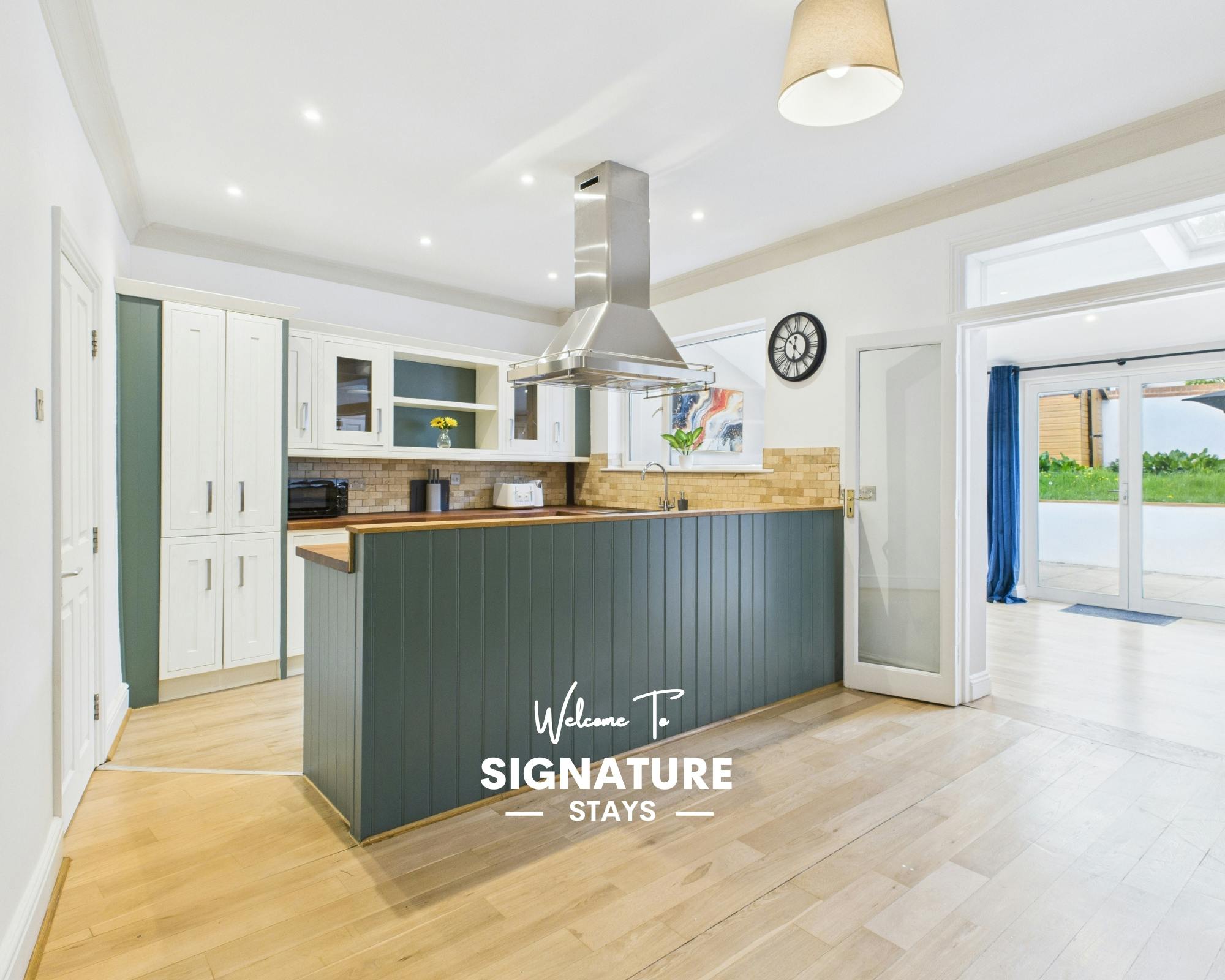 House for rent for £3,700 per month in Cheltenham, Queen's Road