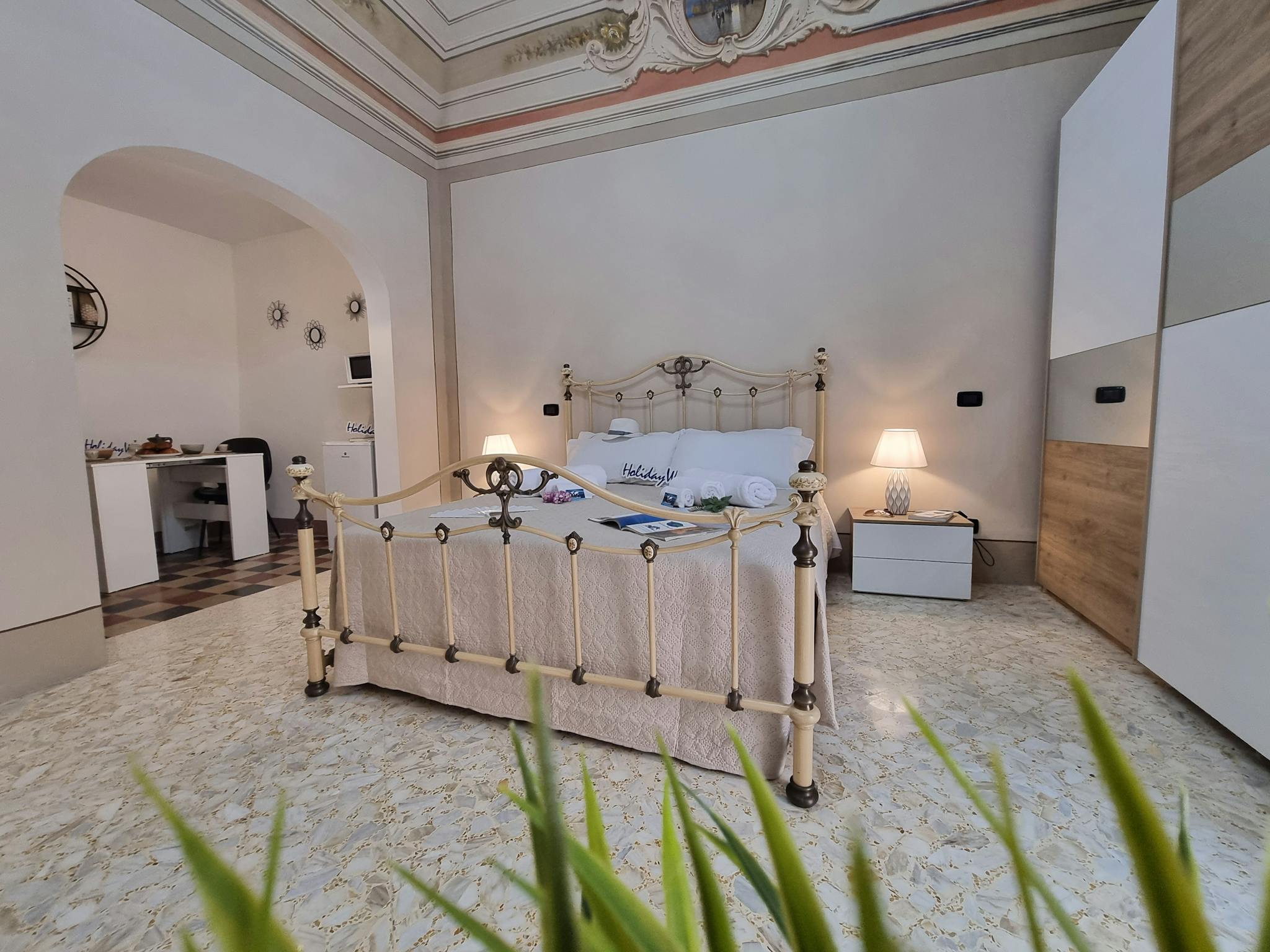 Via Badalamenti, Carini preview