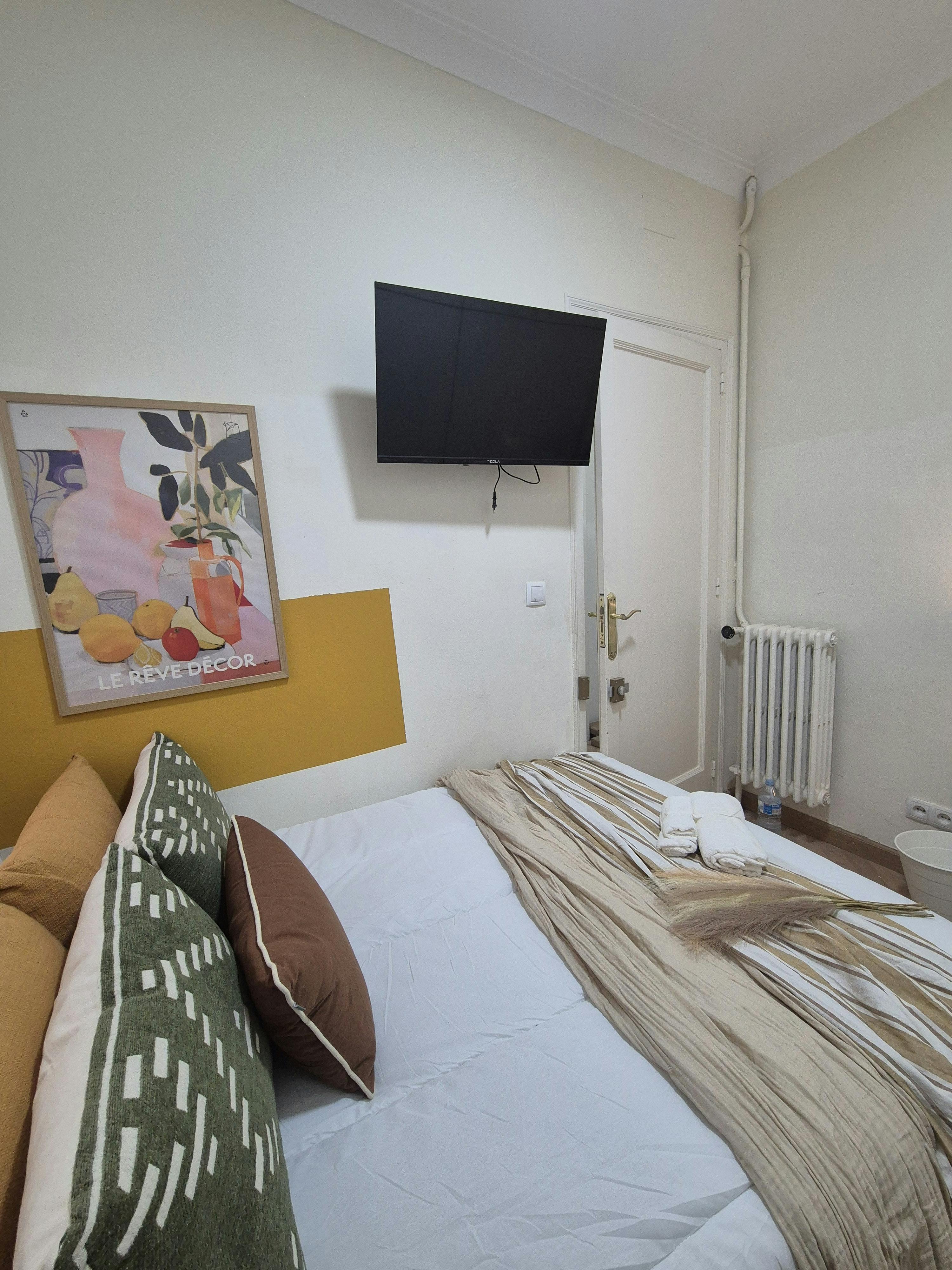 Single room Barcelona, 1 bed, 9m² — photo 4