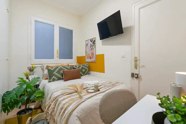Private room in Carrer de Buenos Aires, Barcelona (1665893) room image 1