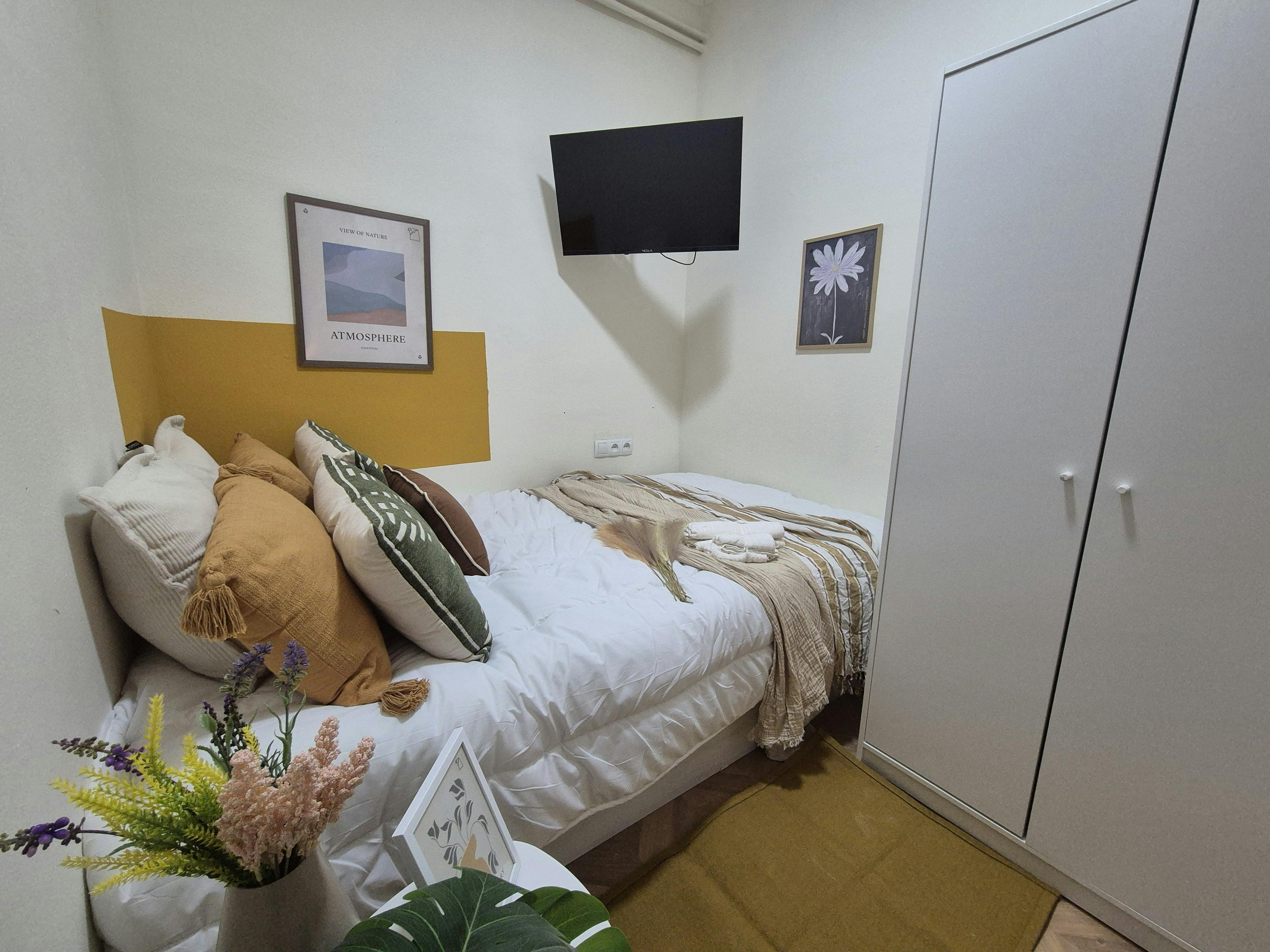 Single room Barcelona, 1 bed, 9m² — photo 2