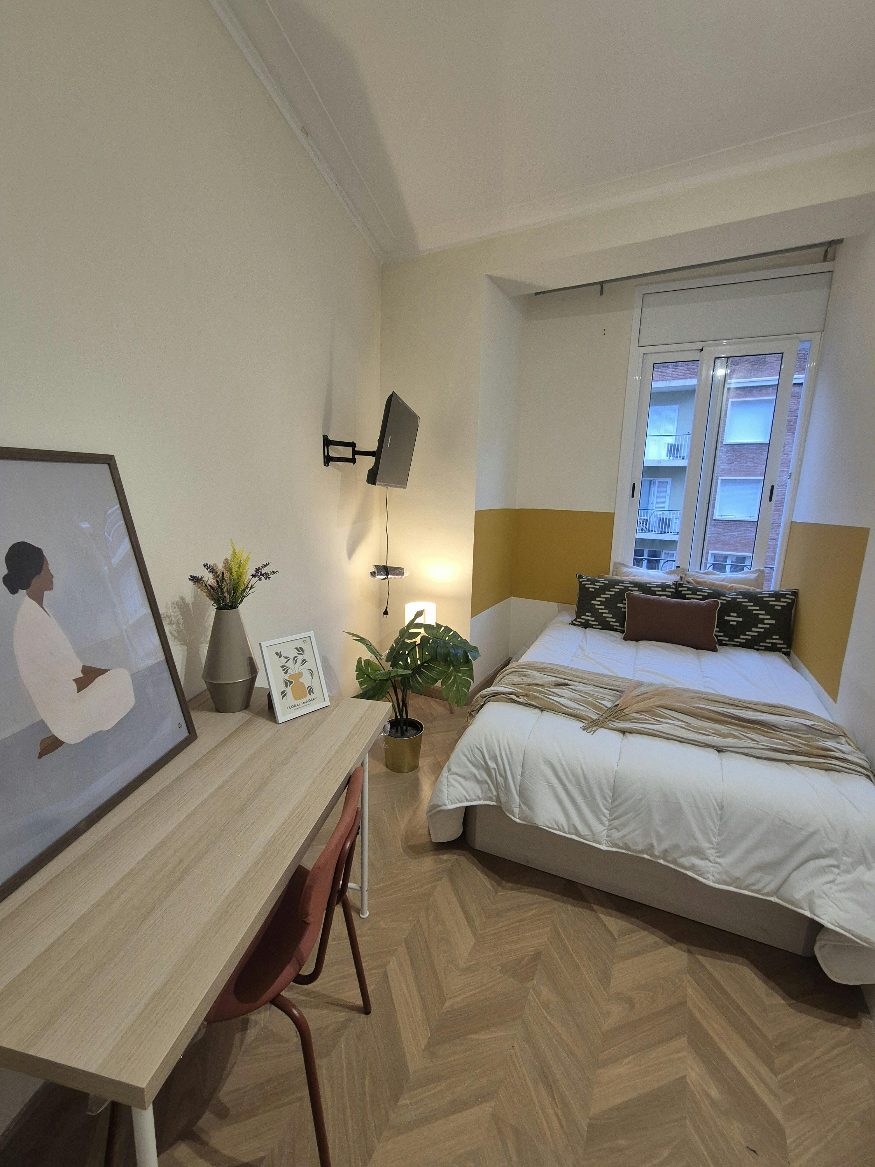 Single room Barcelona, 1 bed, 12m² — photo 1