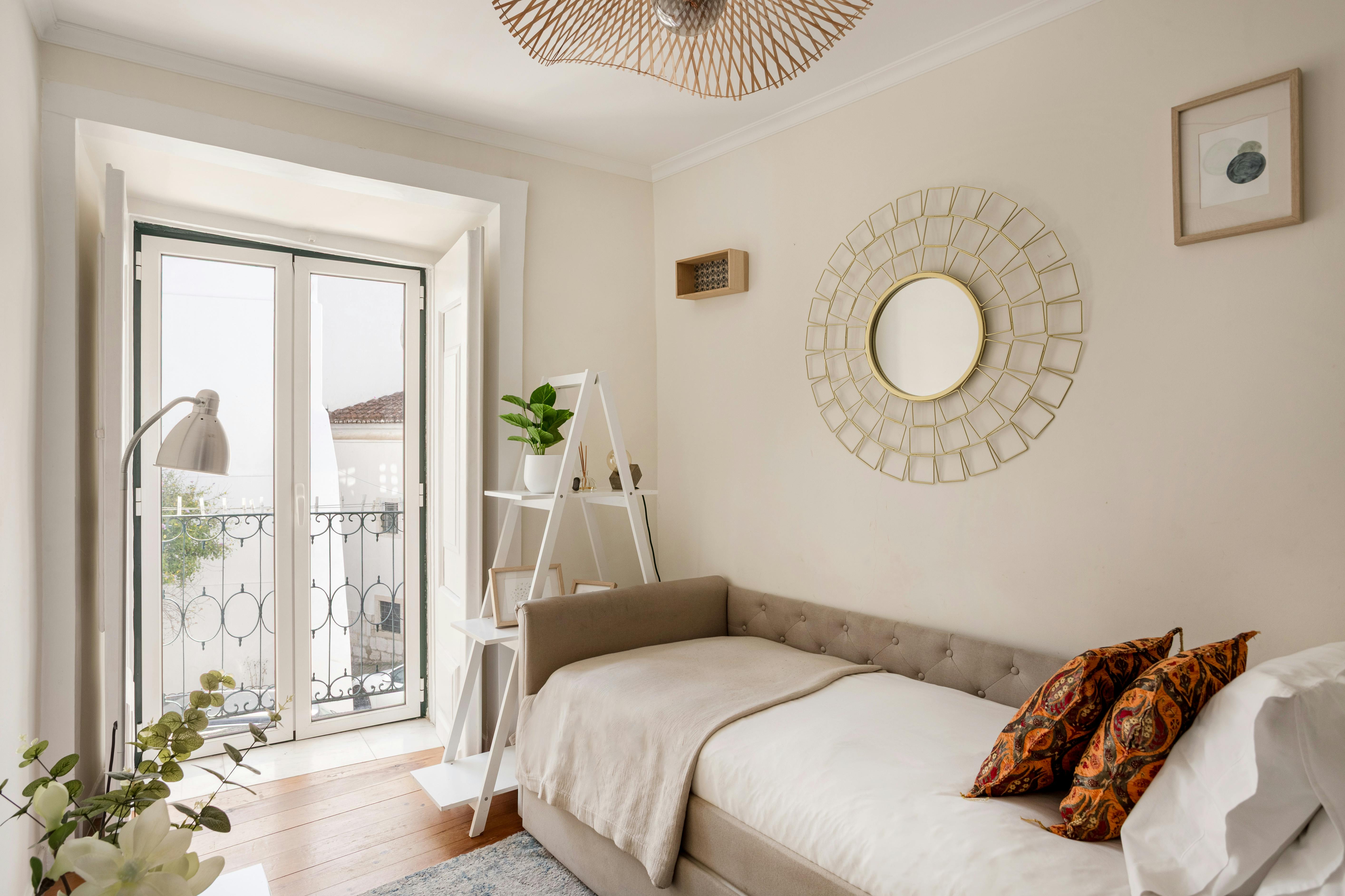 Apartment for rent for €4,540 per month in Lisbon, Rua do Vigário