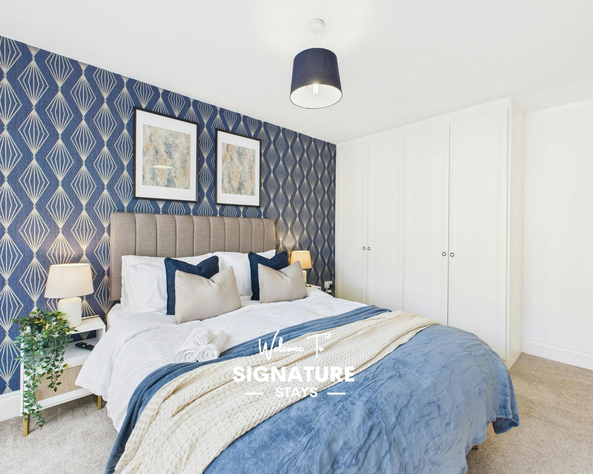 House for rent for £3,100 per month in Wychbold, Saxon Way