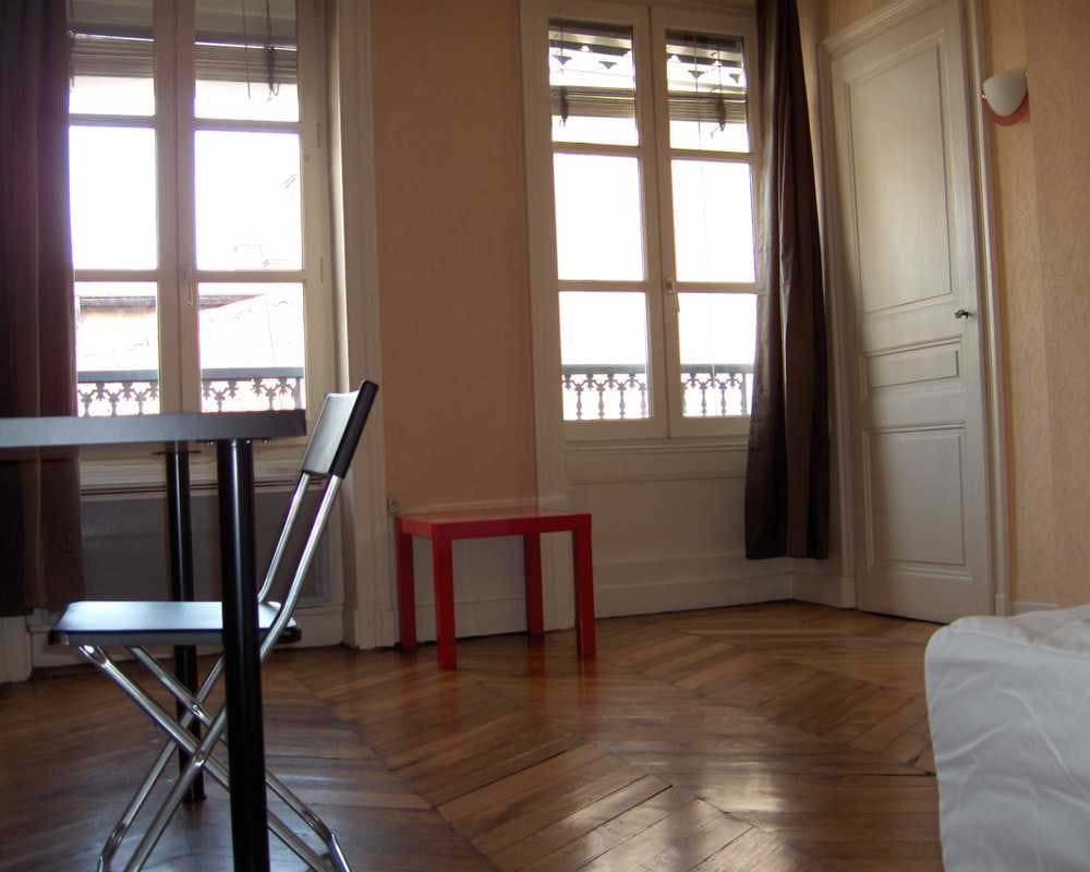Private room in Rue de Brest, Lyon (1666079) room image 1