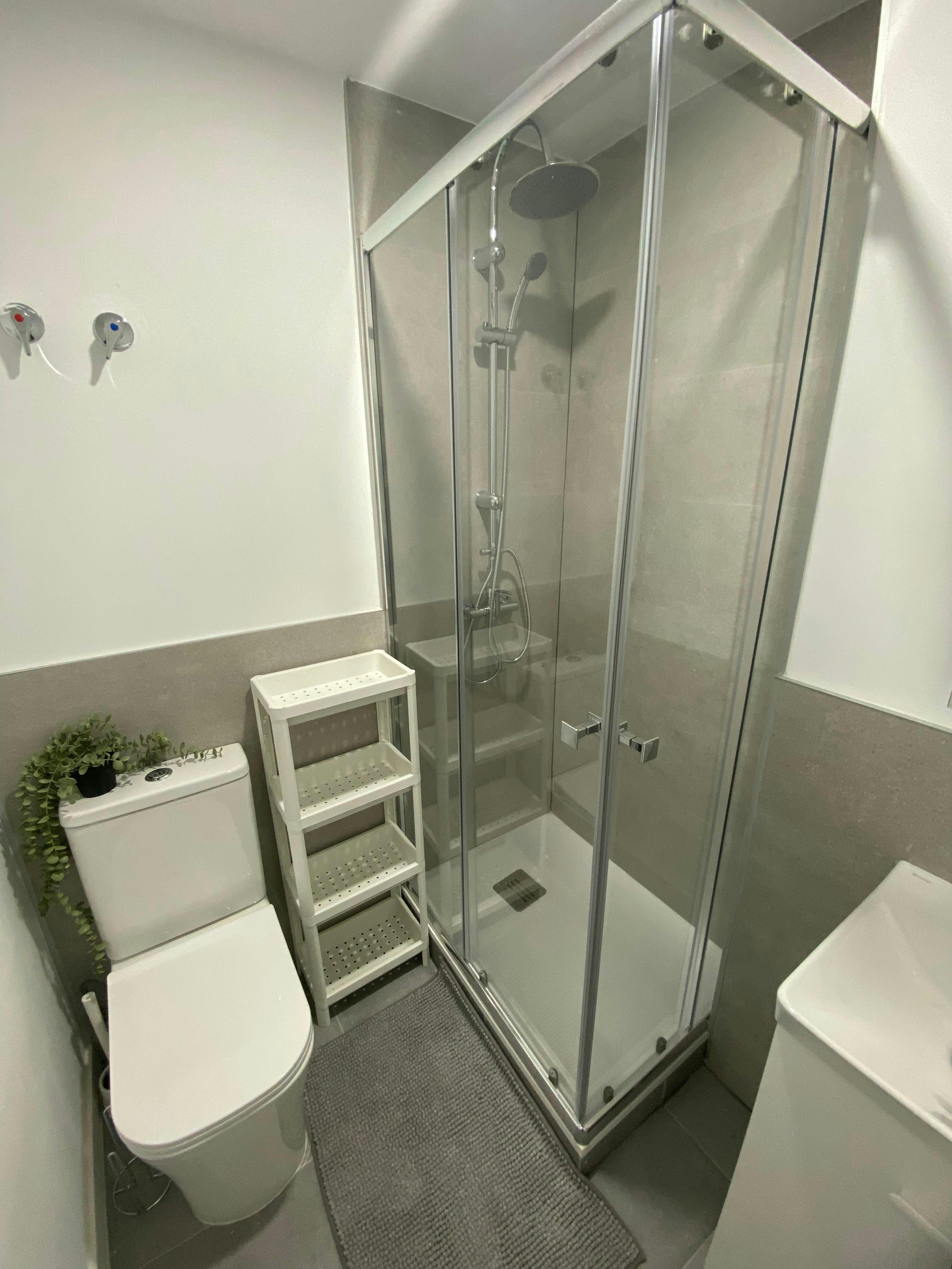 Double room Paterna, 1 bed, 7m² — photo 4