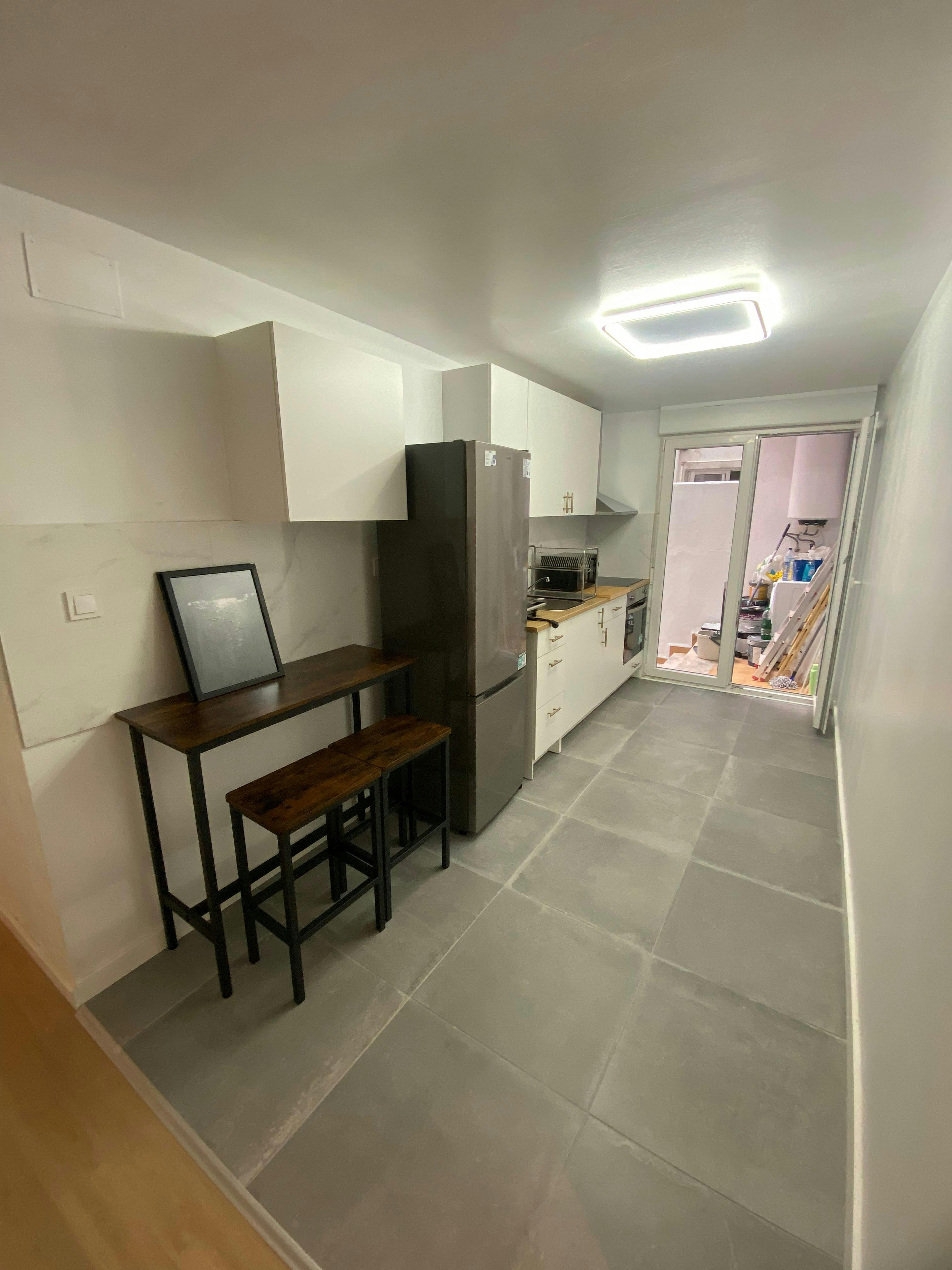 Double room Paterna, 1 bed, 10m² — photo 8
