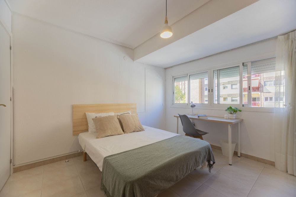 Carrer de la Mare de Déu de la Cabeza, Valencia Valencia