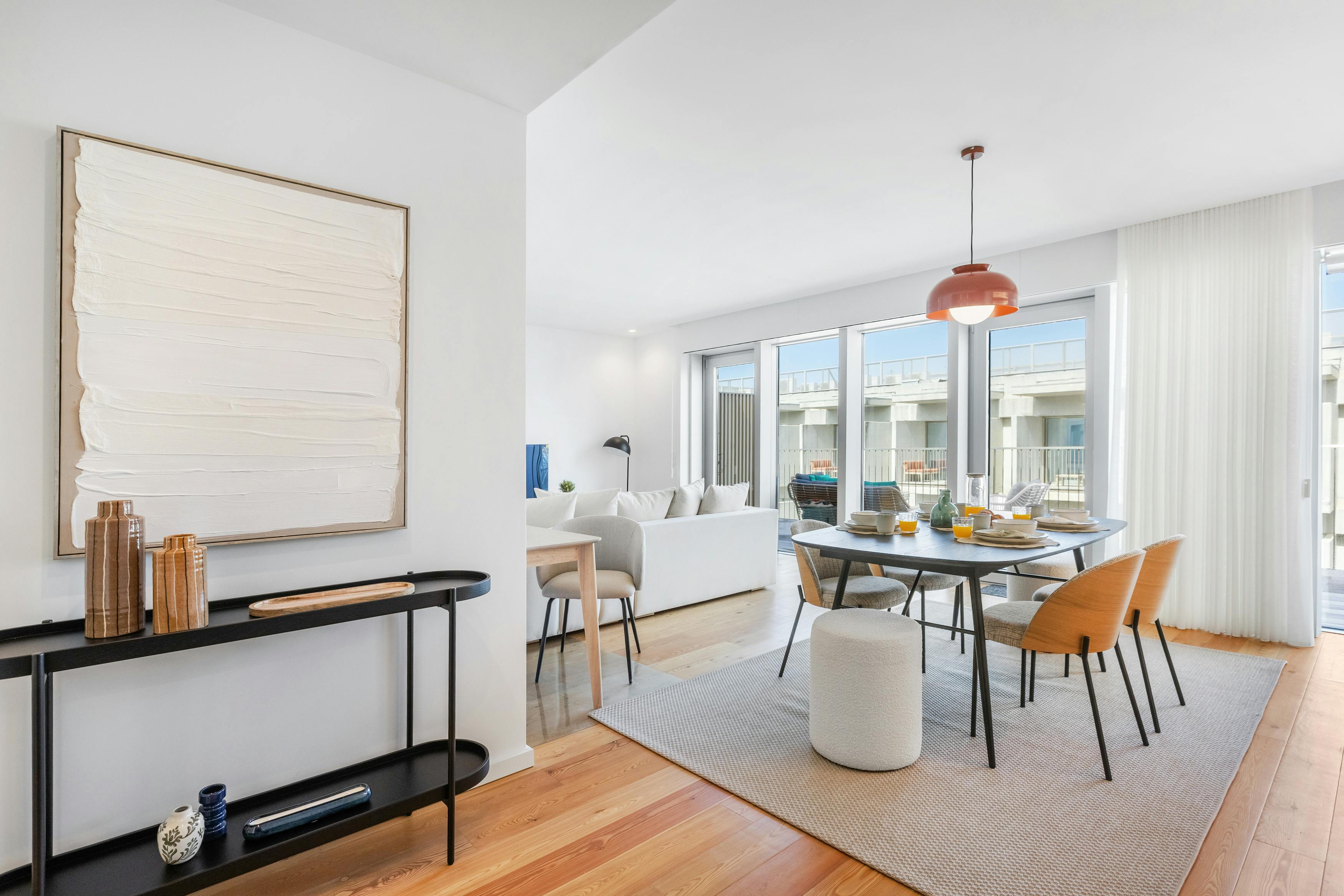 Apartment for rent for €4,540 per month in Canidelo, Rua da Pedra do Cão