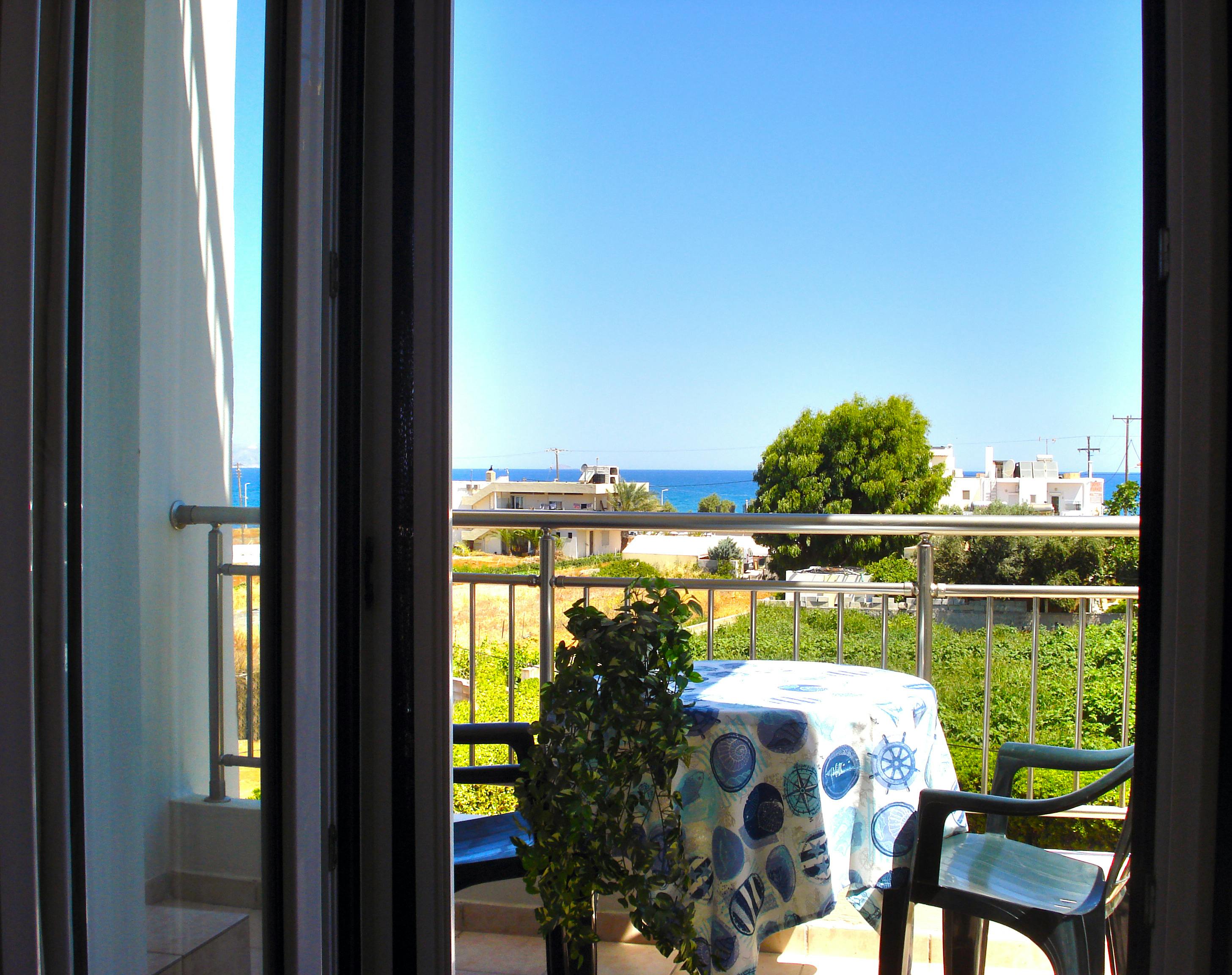 私人房间 正在以 €500 的月租出租，其位于 Káto Goúves, Odos Thermopilon