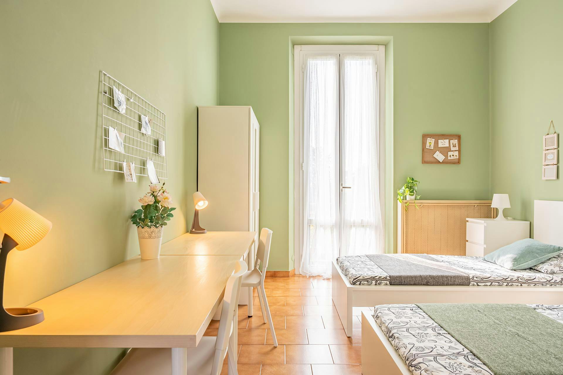 preview gallery tile