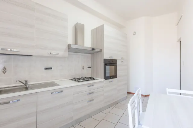 2-Bedroom Apartment in Via Giacomo Matteotti, Bologna (1666202) room image 2