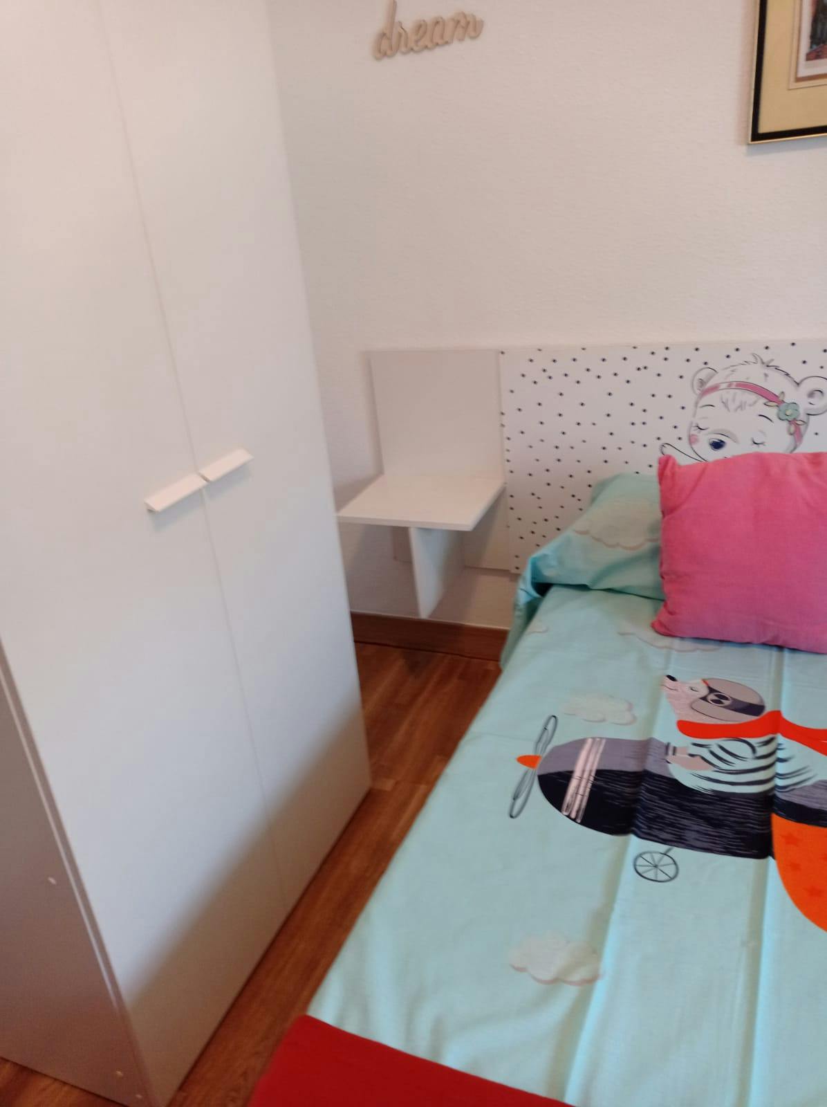 Apartment for rent for €549 per month in Jaén, Calle Segovia
