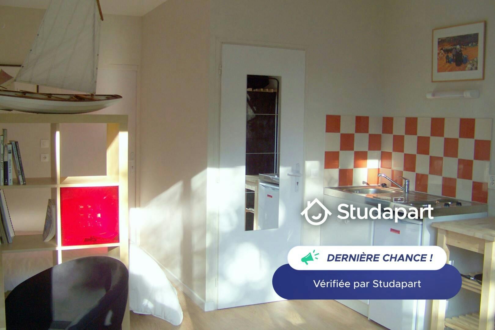 Lägenhet att hyra för 750 € i månaden i Rezé, Rue de la Basse Île