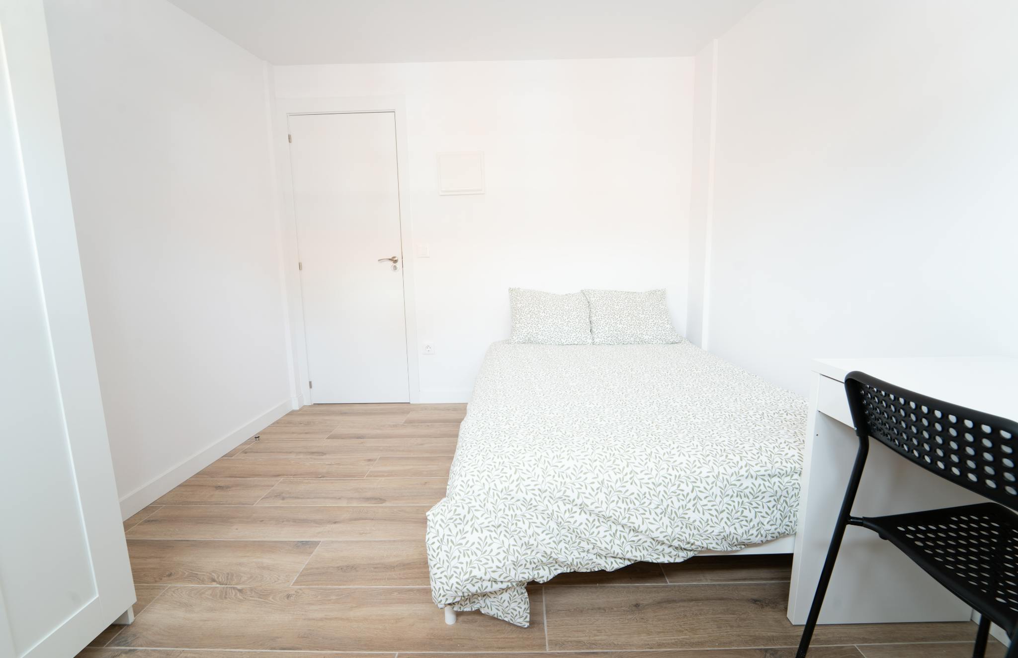 Calle de Manuel Maroto, Madrid preview