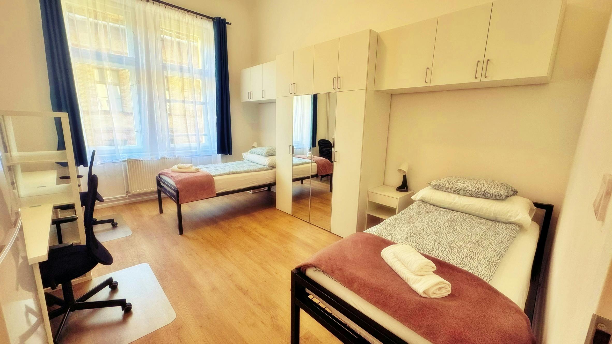 Private room for rent for HUF 154,094 per month in Budapest, Ipar utca