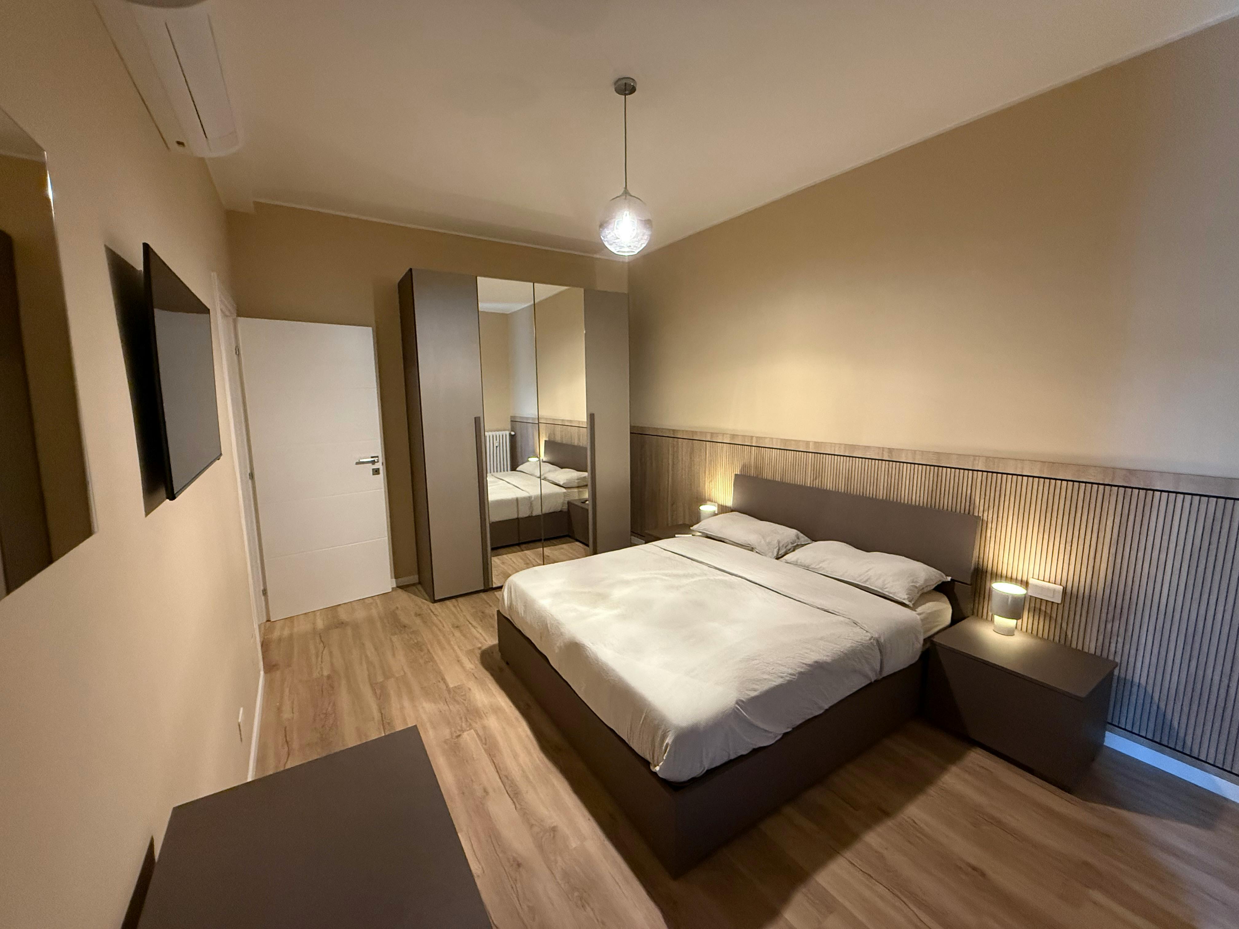 Apartment Milan, 1 bed — photo 2