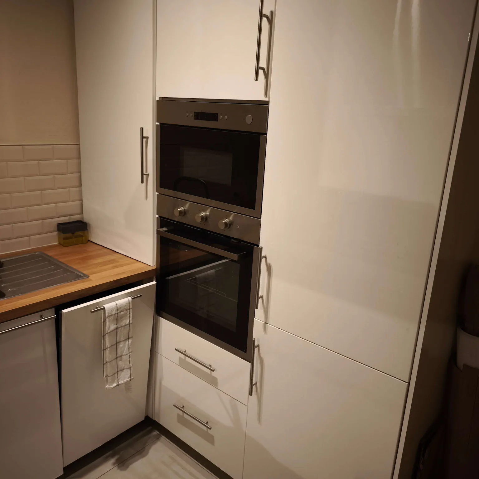 1-Bedroom Apartment in Avenue Henry Dunant, Evere (1666397) ROOM 3