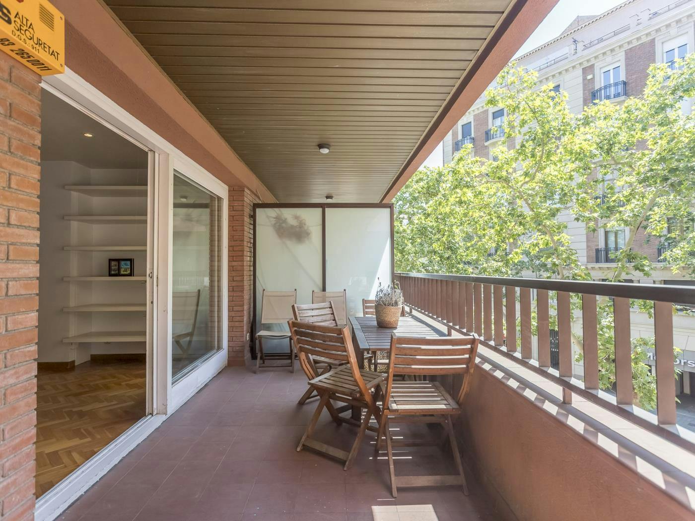 Apartment for rent for €5,500 per month in Barcelona, Passeig de la Bonanova