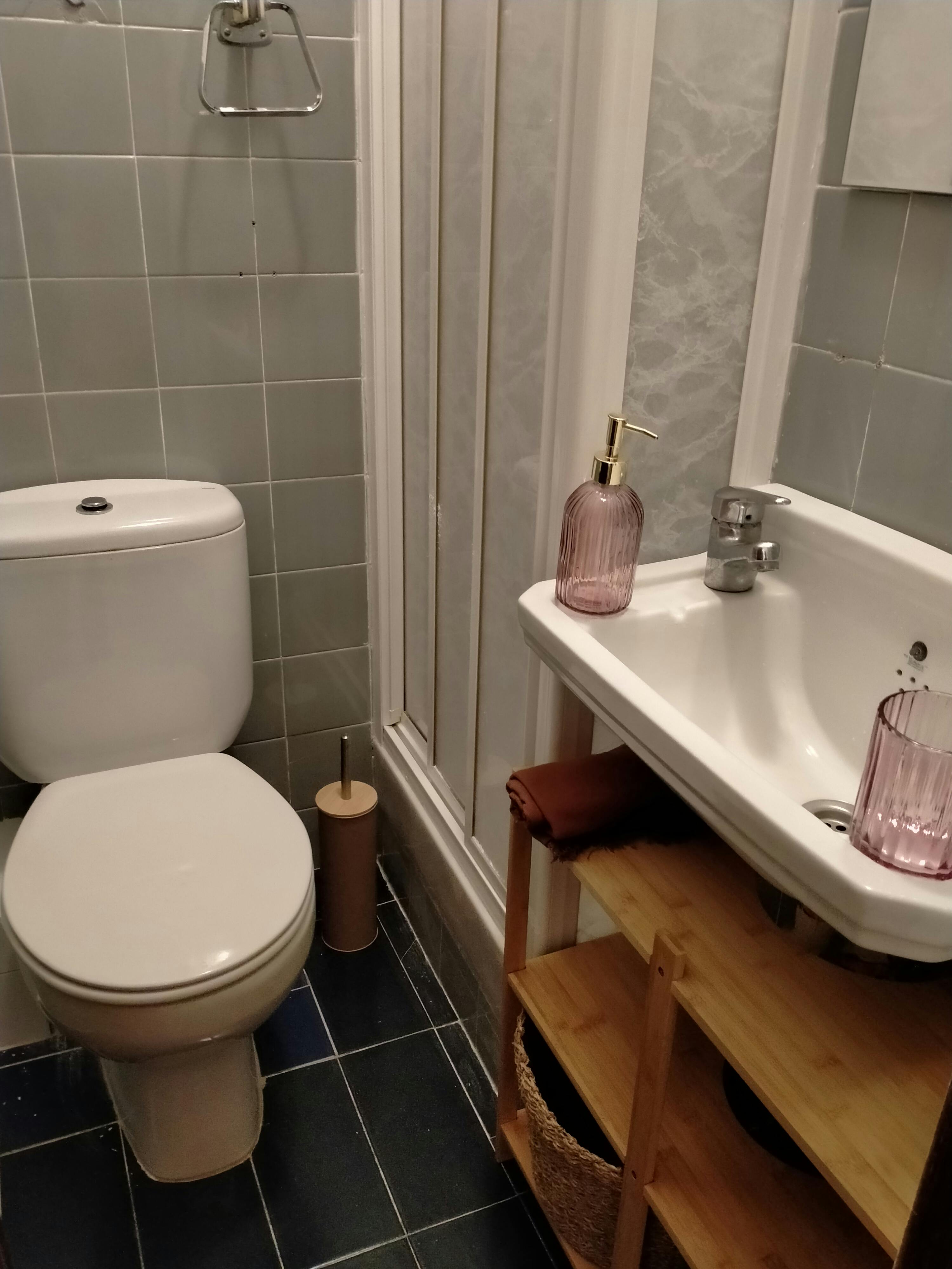 Single room Barcelona, 1 bed, 6m² — photo 1