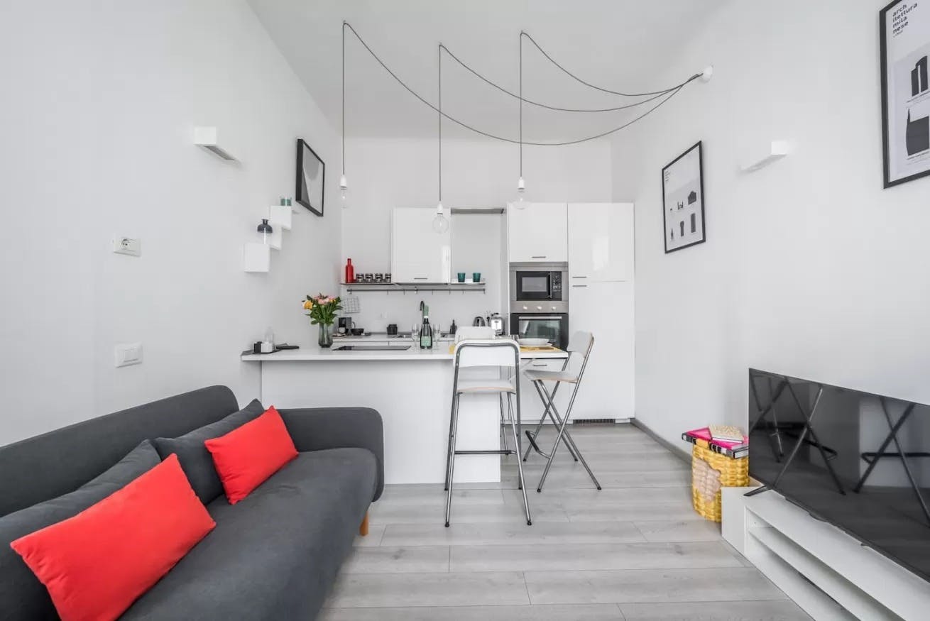 Appartamento in affitto a 2000 € al mese a Milan, Via Cola Montano