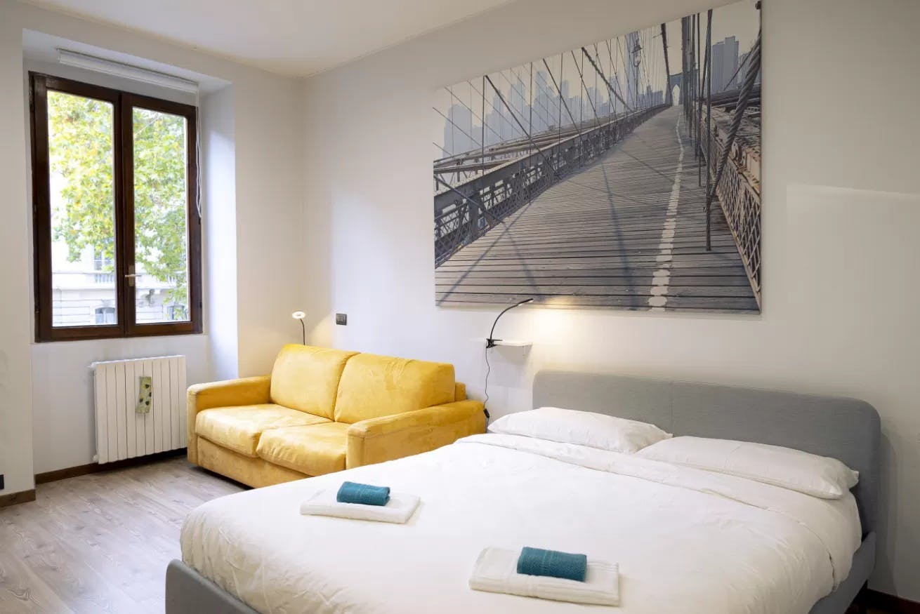 Viale Premuda, Milan preview