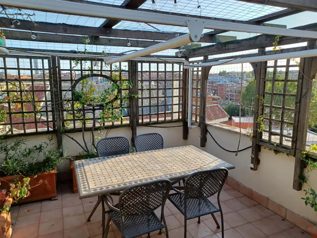 1-Bedroom Apartment in Clivo Rutario, Rome (1666503) room image 1