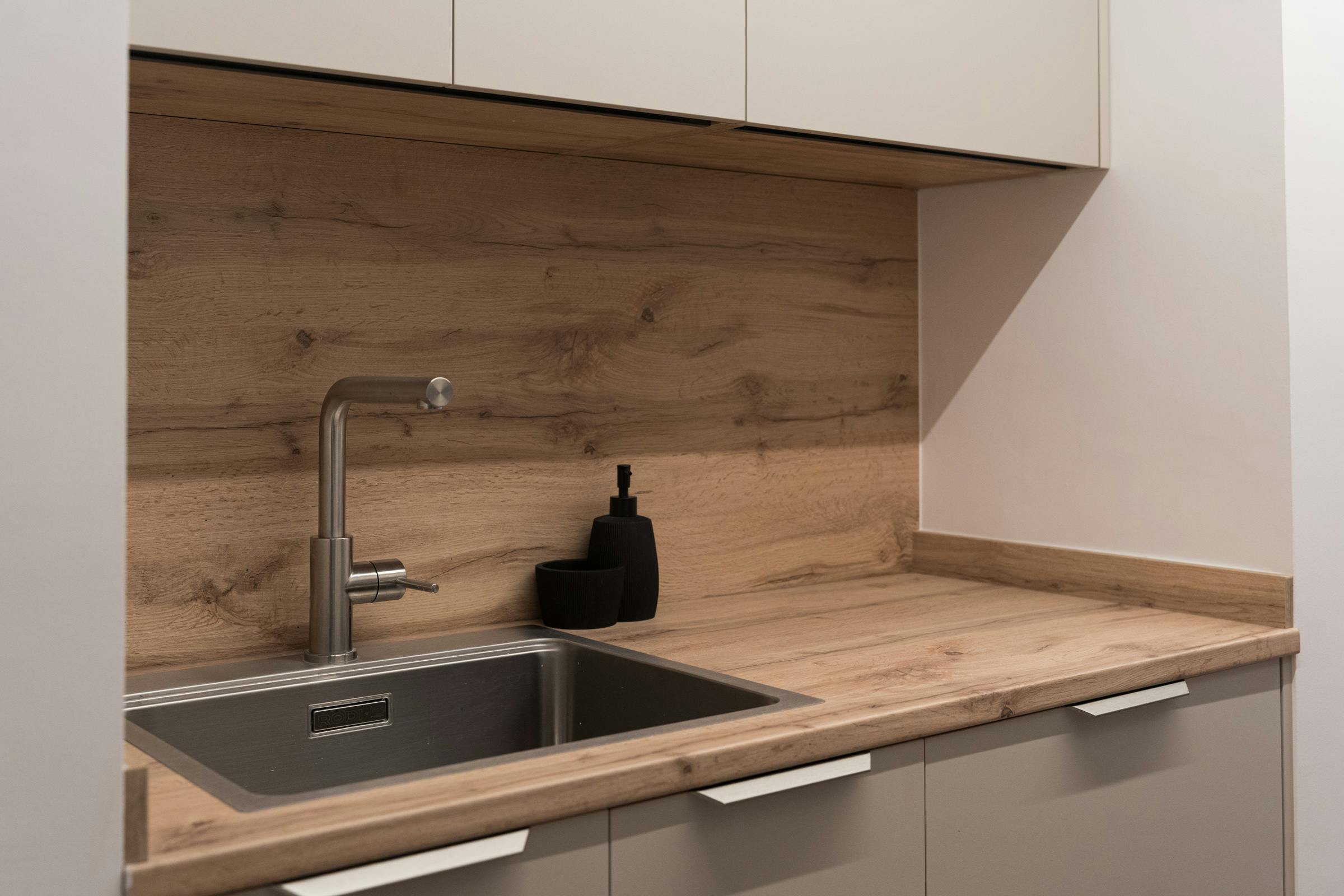 Single room Madrid, 1 bed, 15m² — photo 8