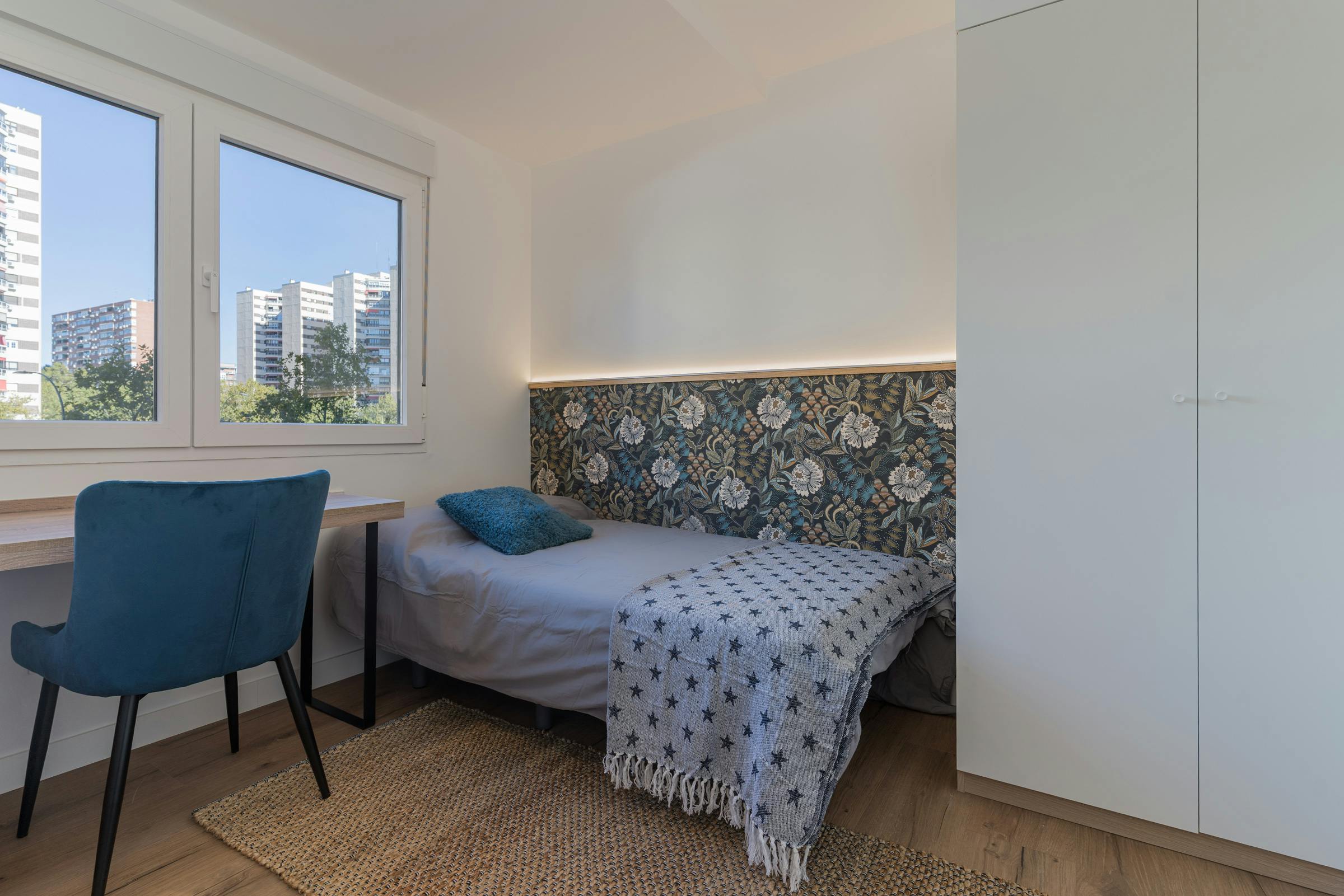 Single room Madrid, 1 bed, 15m² — photo 8