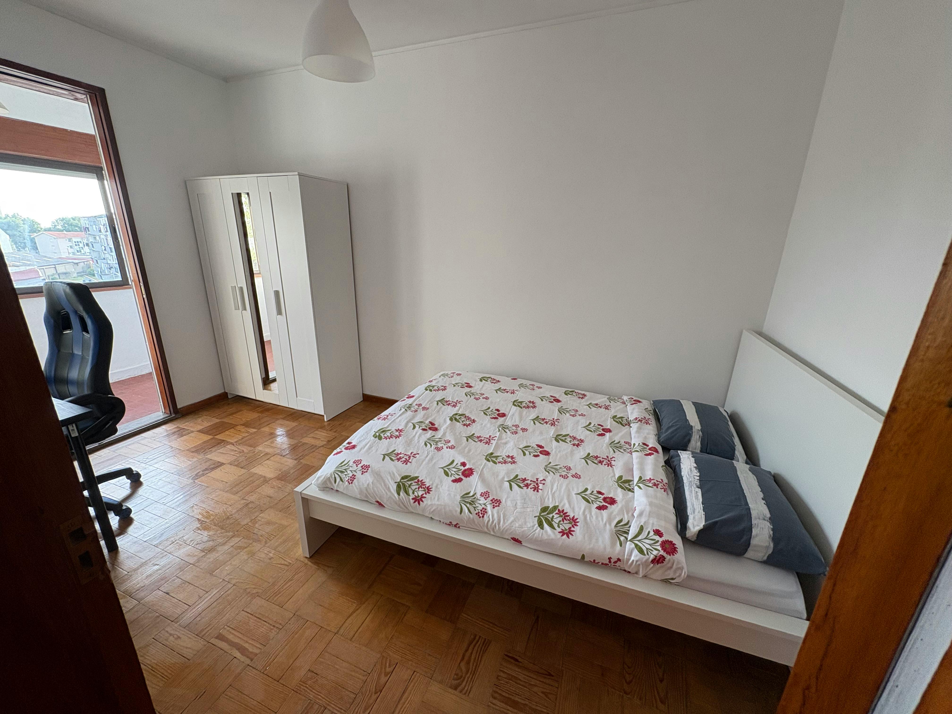 Single room Porto, 1 bed, 15m² — photo 5