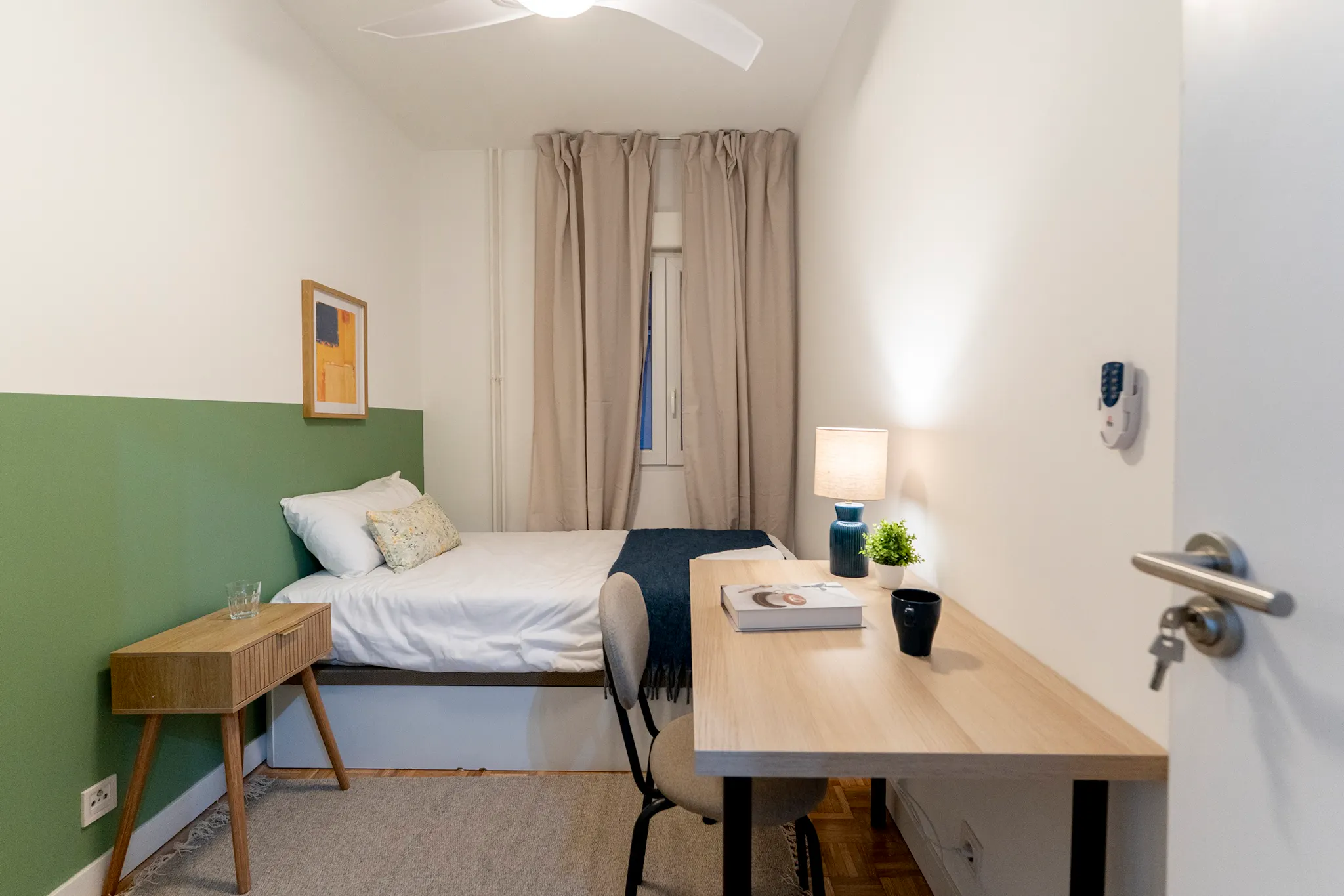 Avenida de la Ciudad de Barcelona, Madrid preview