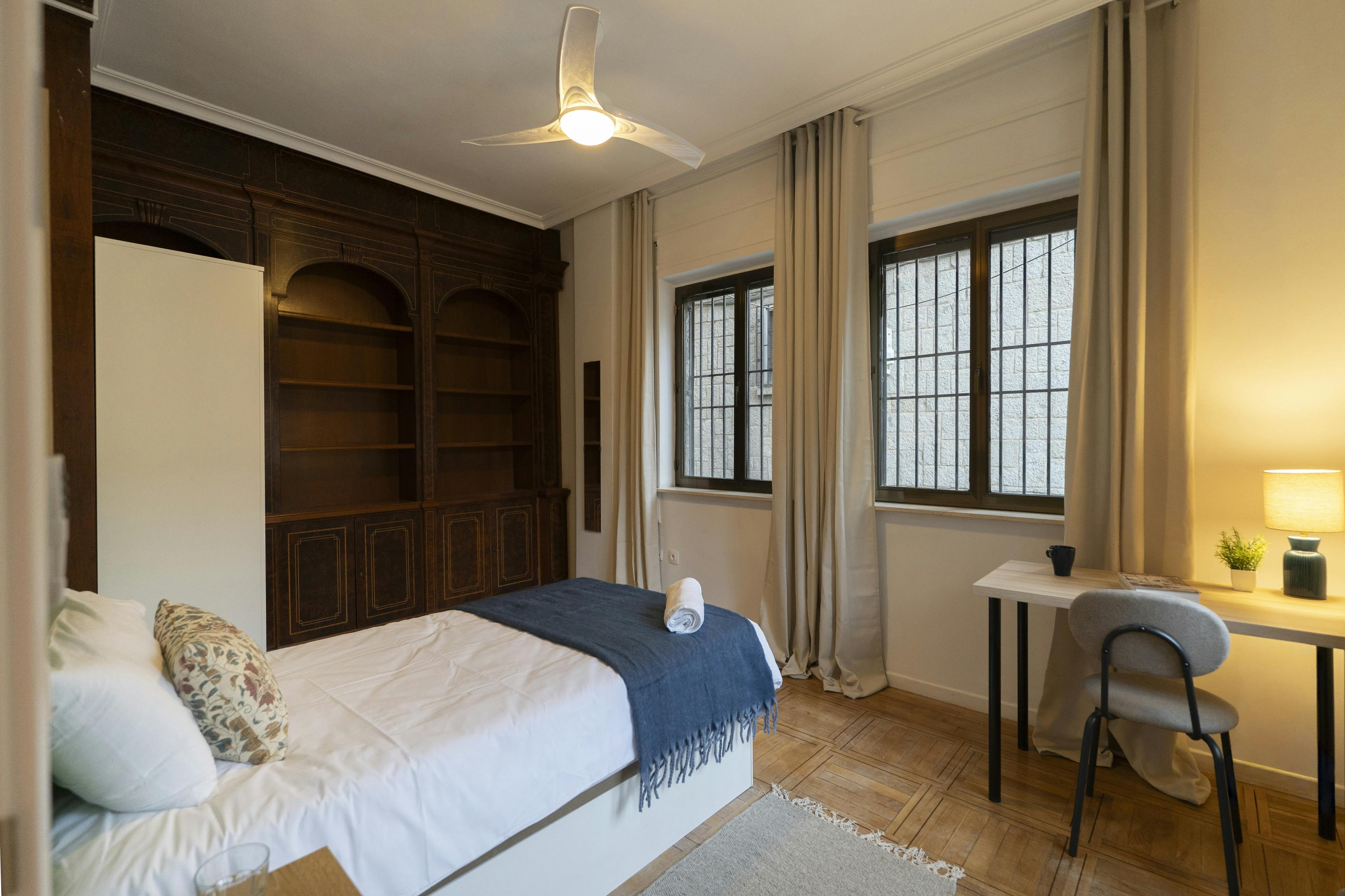 Paseo de la Castellana, Madrid preview